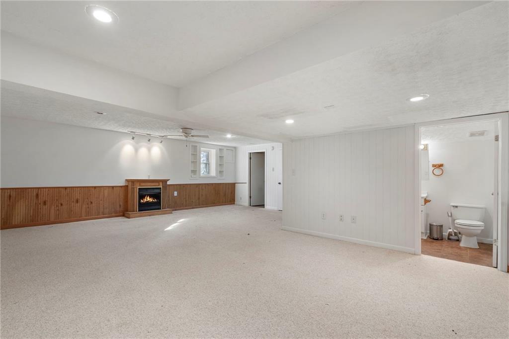 5473 Gibson Drive