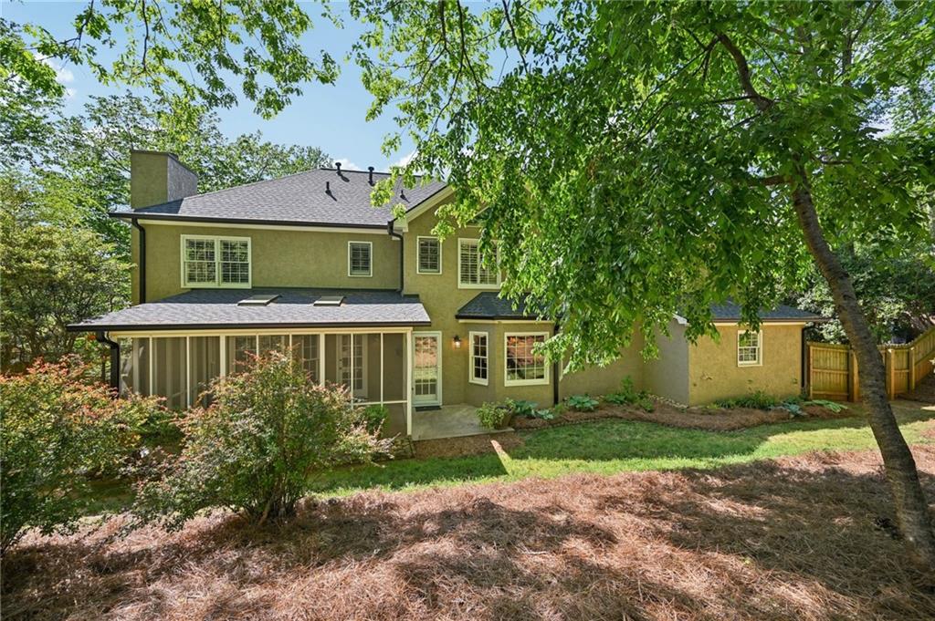 3002 Creekside Way