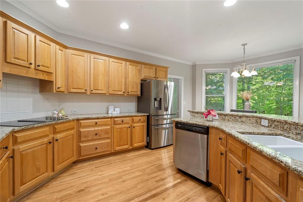 5052 Vinings Estates Court SE
