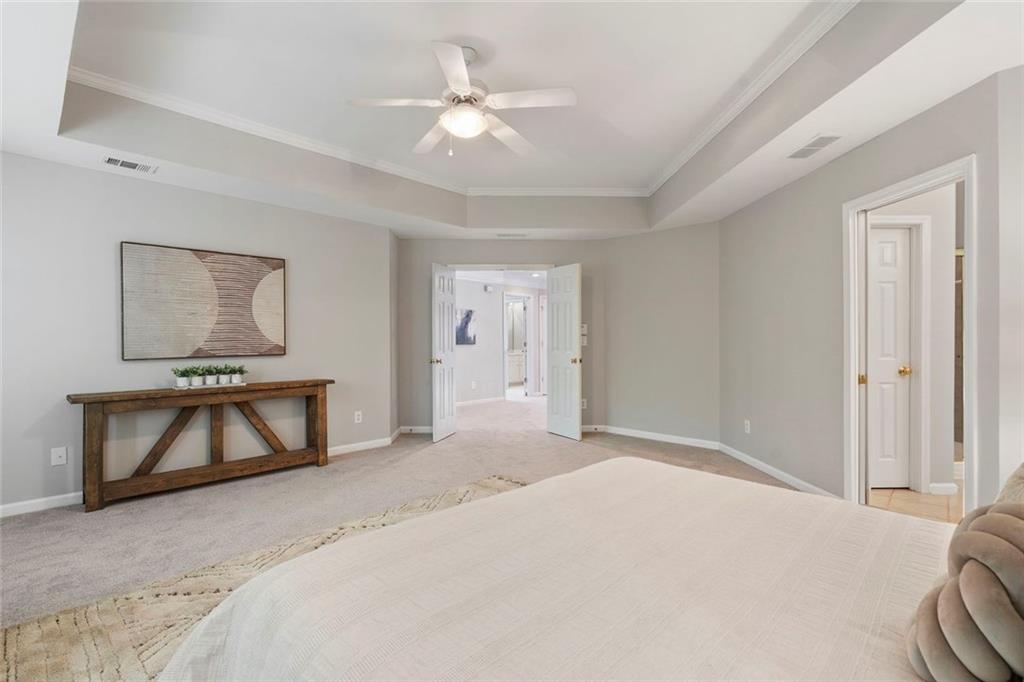 5052 Vinings Estates Court SE
