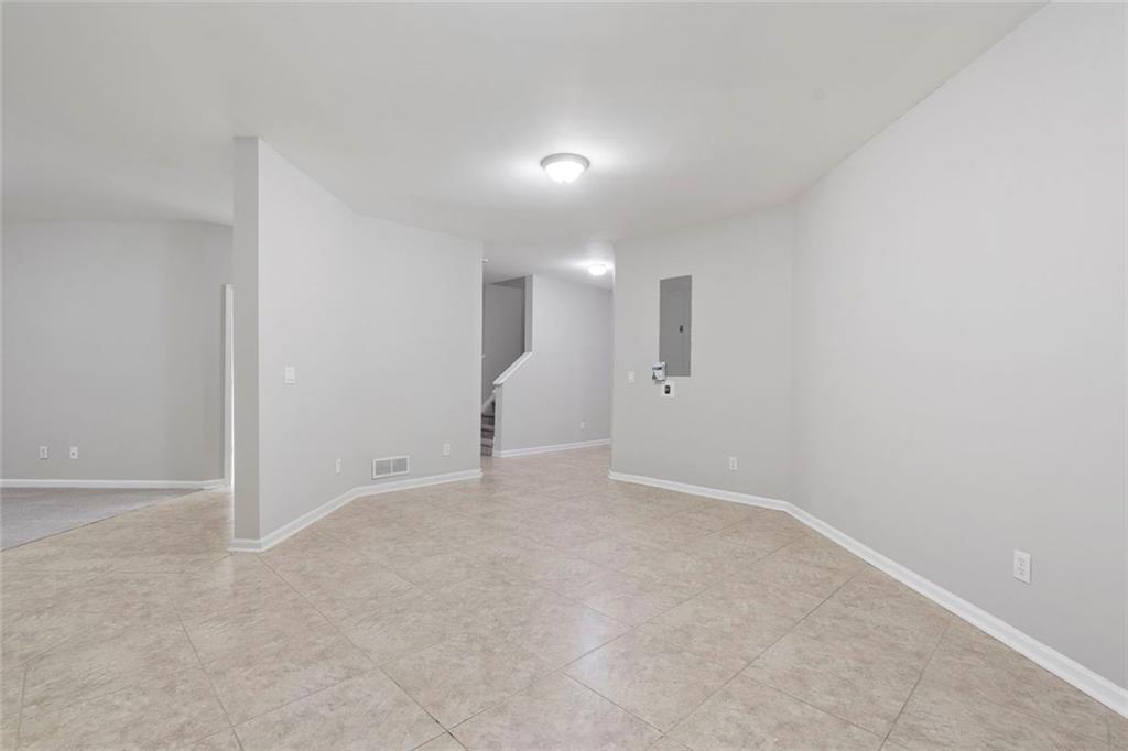 5052 Vinings Estates Court SE