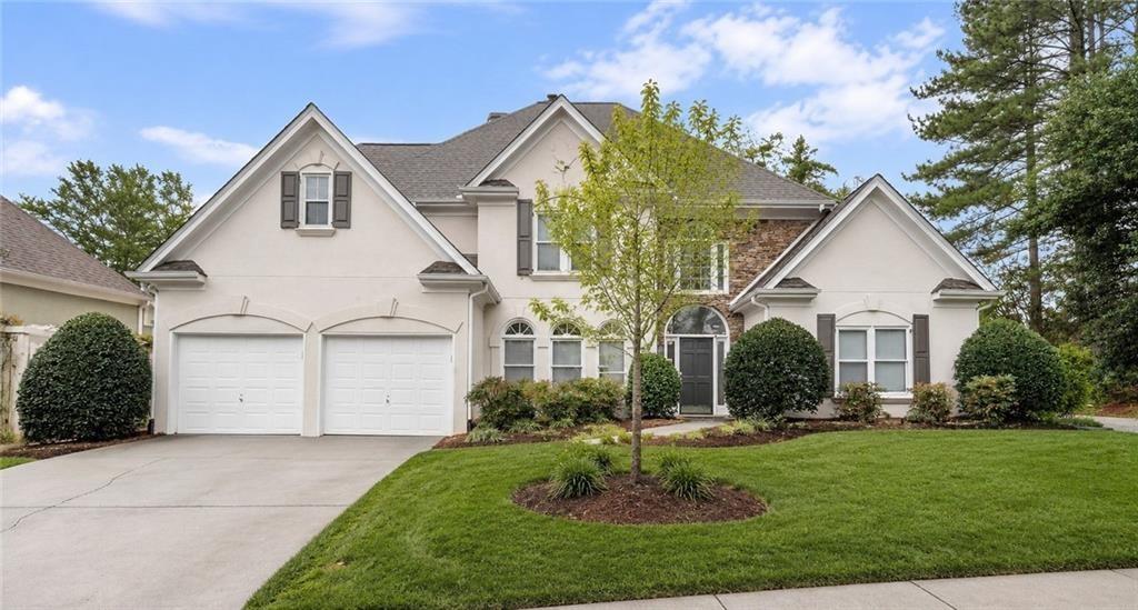 1200 Woodlawn Drive NE