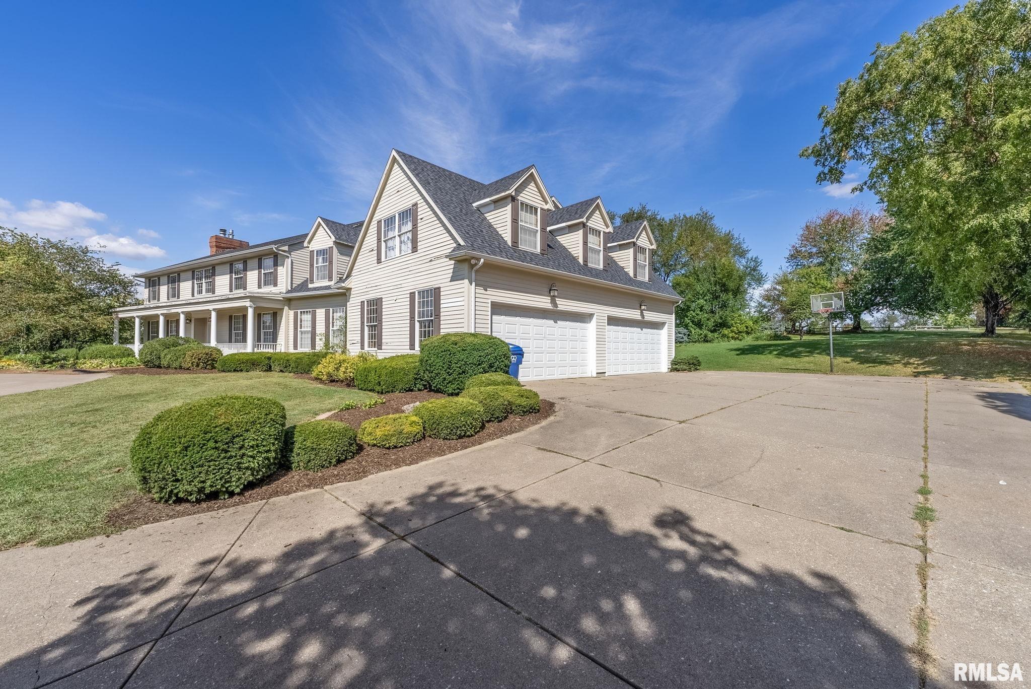 3220 LUNDY Lane