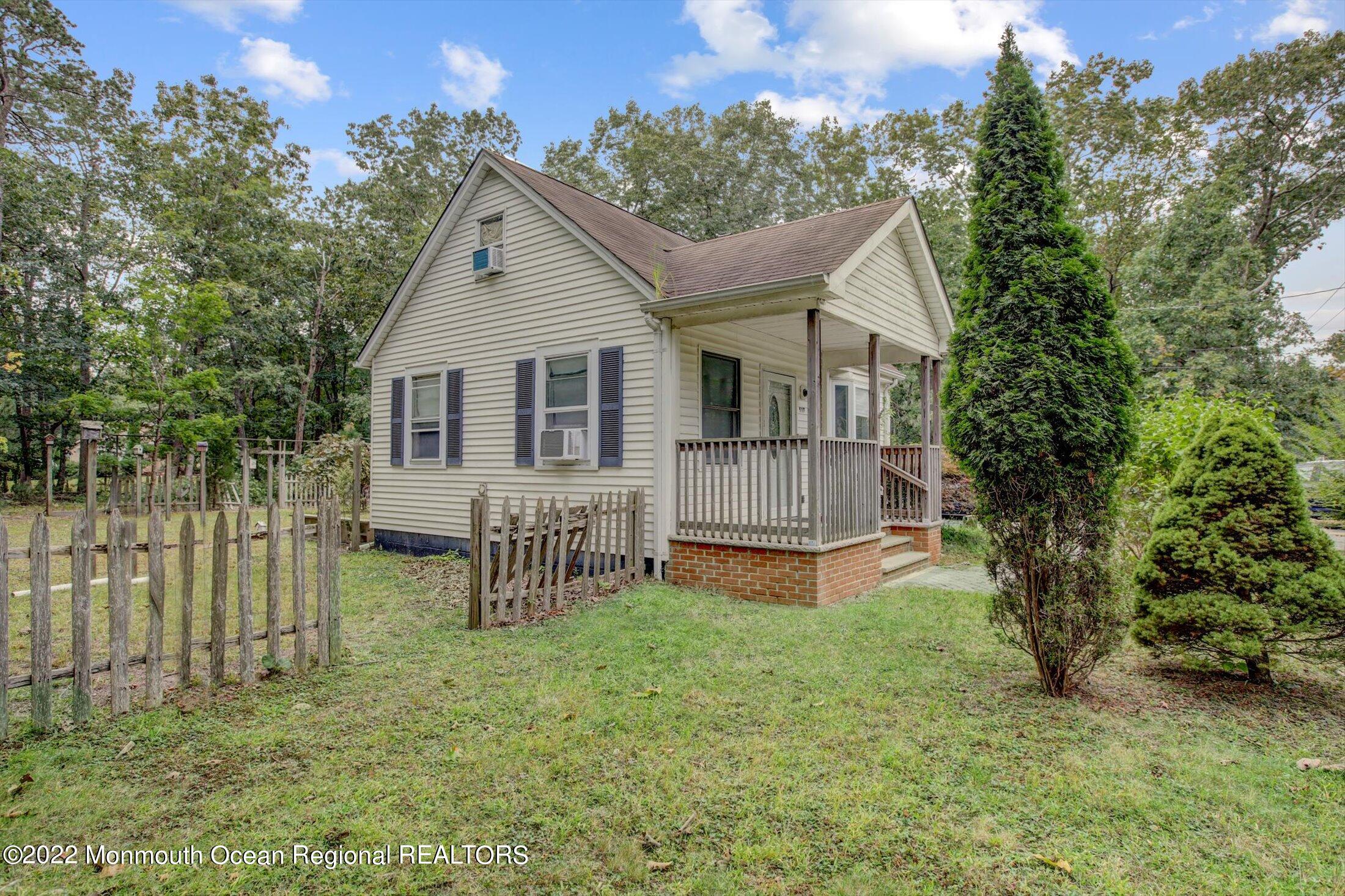 537 Bennetts Mills Road