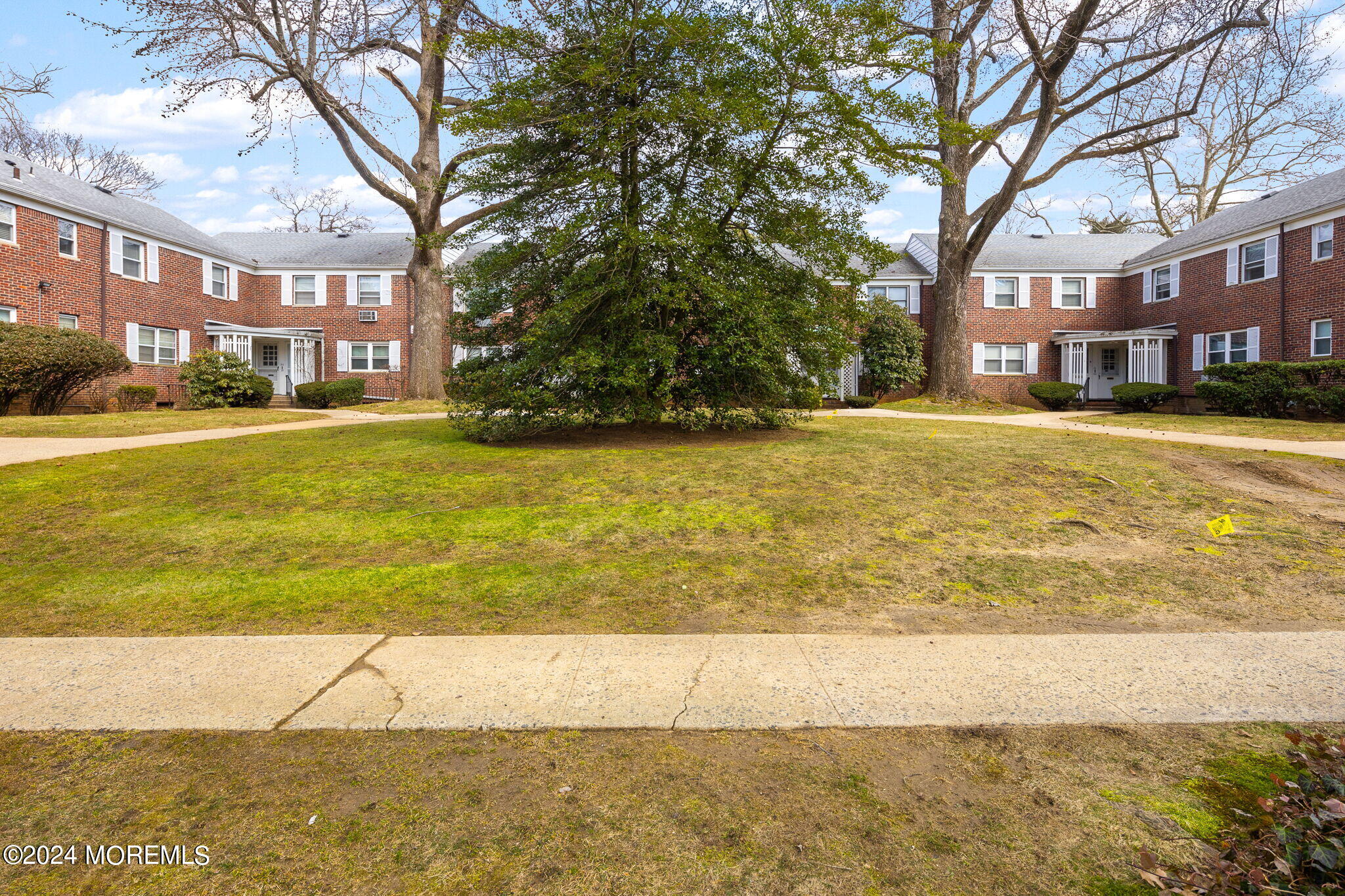 33 Manor Drive