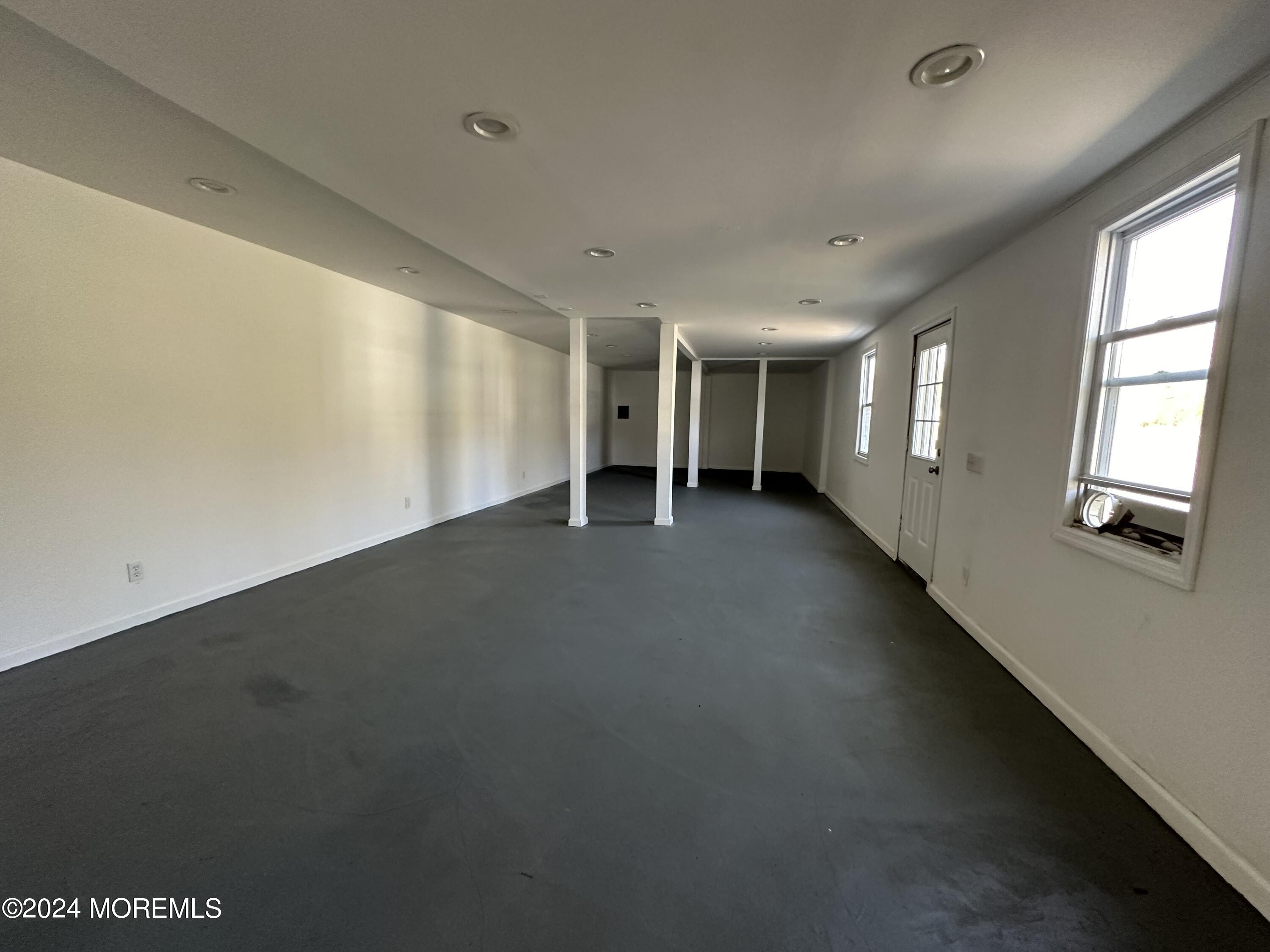 1064 Maxim Southard Road, Storage / Warehouse