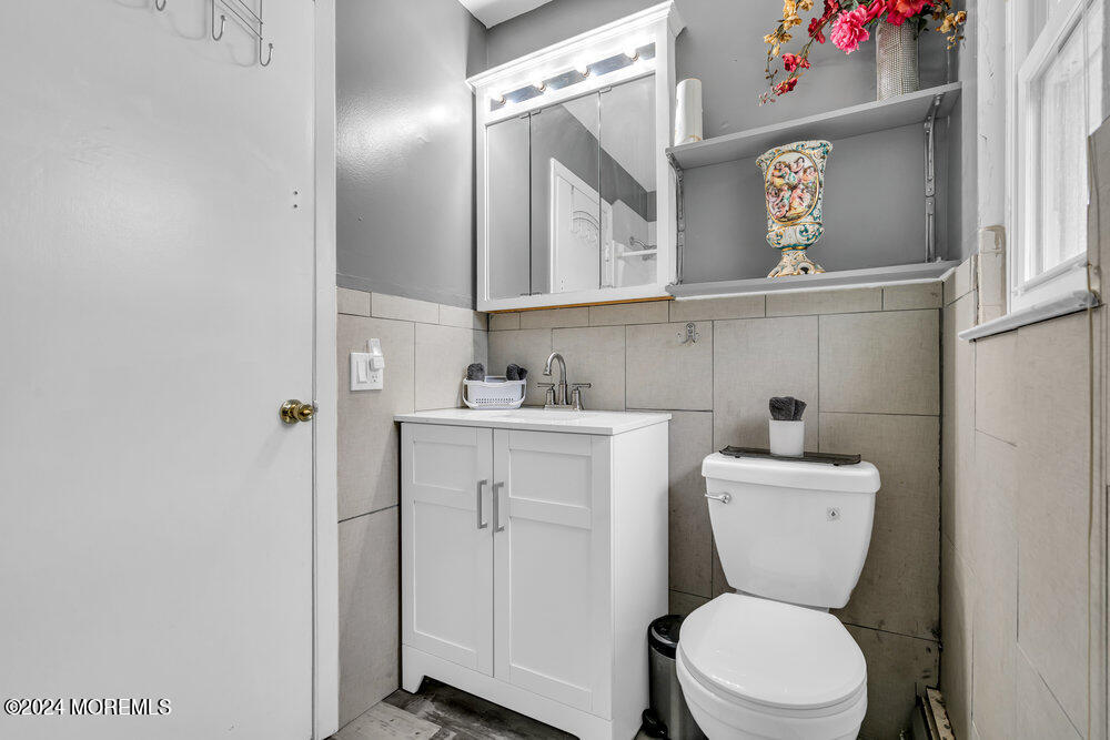 23 Yellowstone Drive