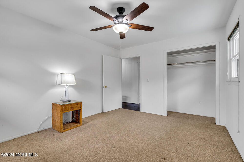 23 Yellowstone Drive