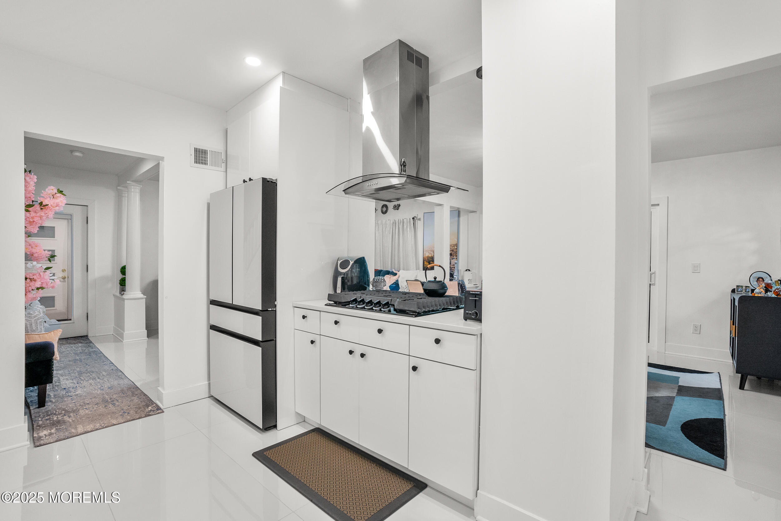 368 Shrewsbury Avenue