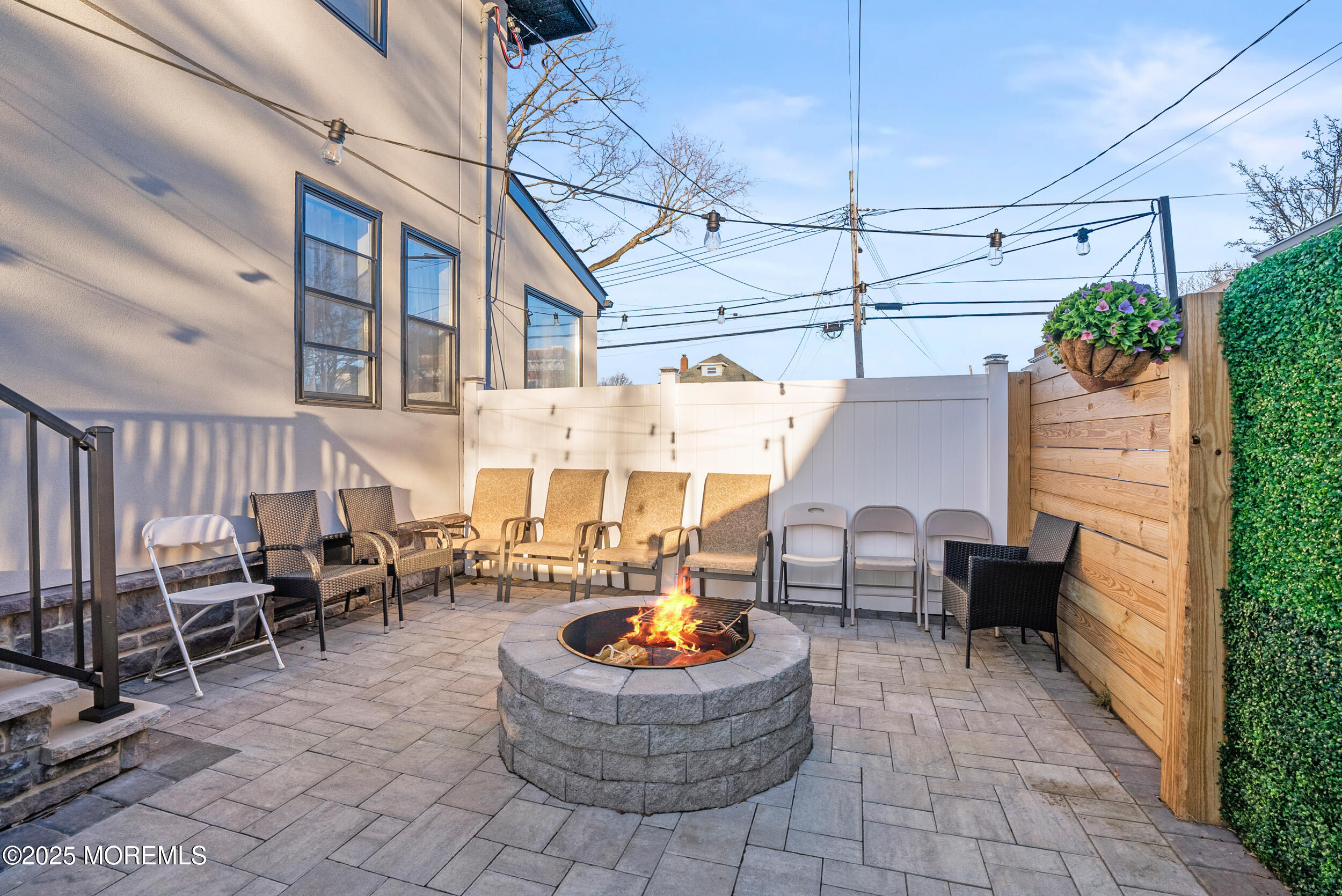 368 Shrewsbury Avenue