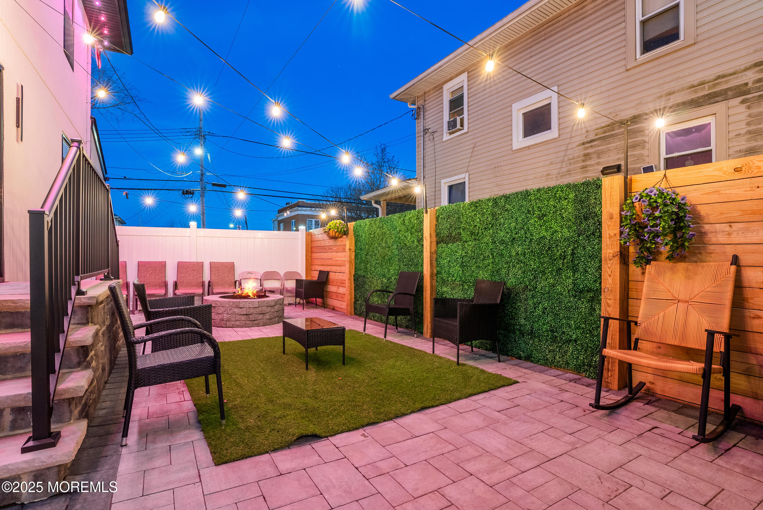 368 Shrewsbury Avenue