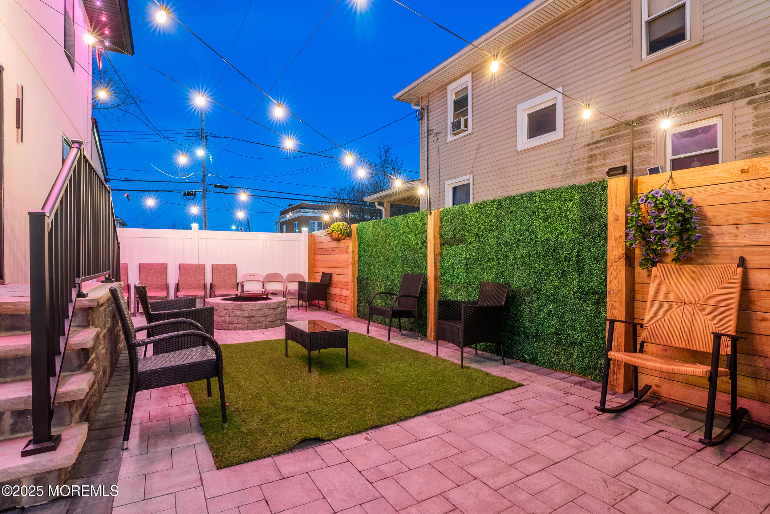 368 Shrewsbury Avenue