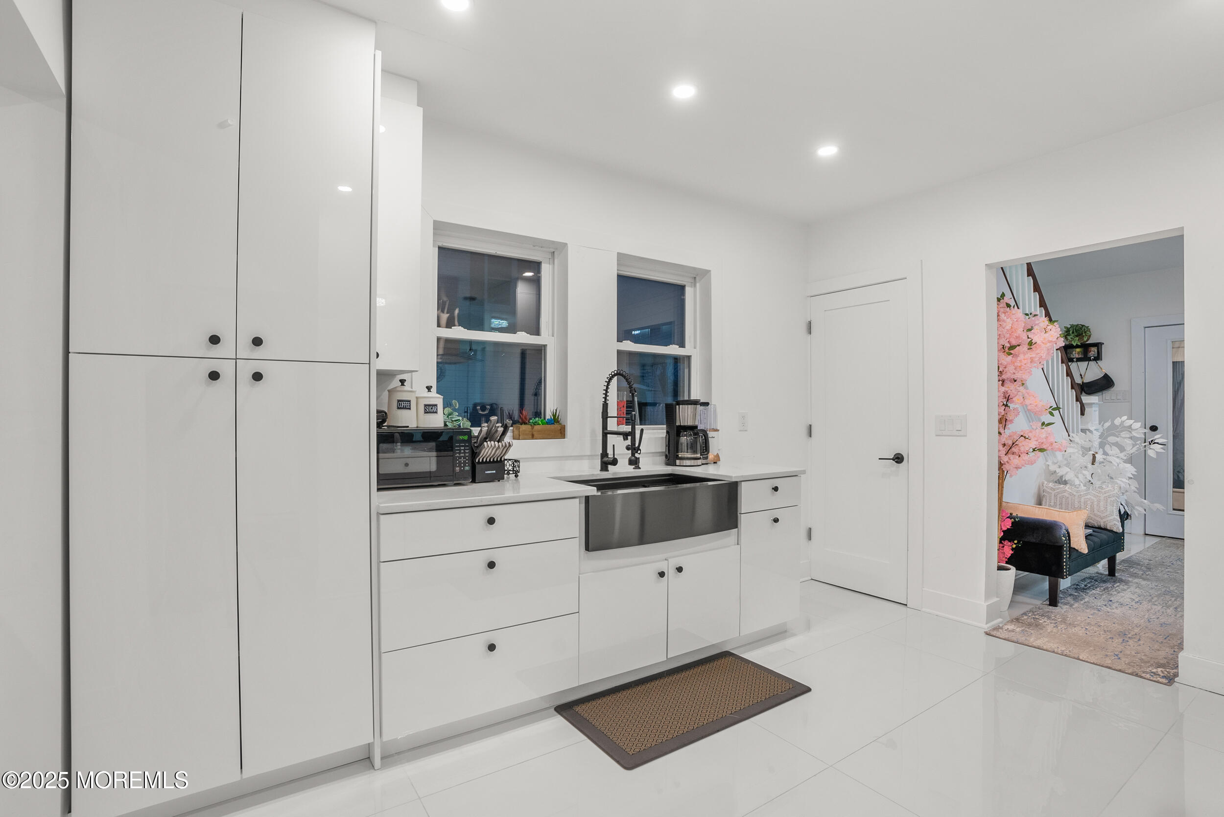 368 Shrewsbury Avenue