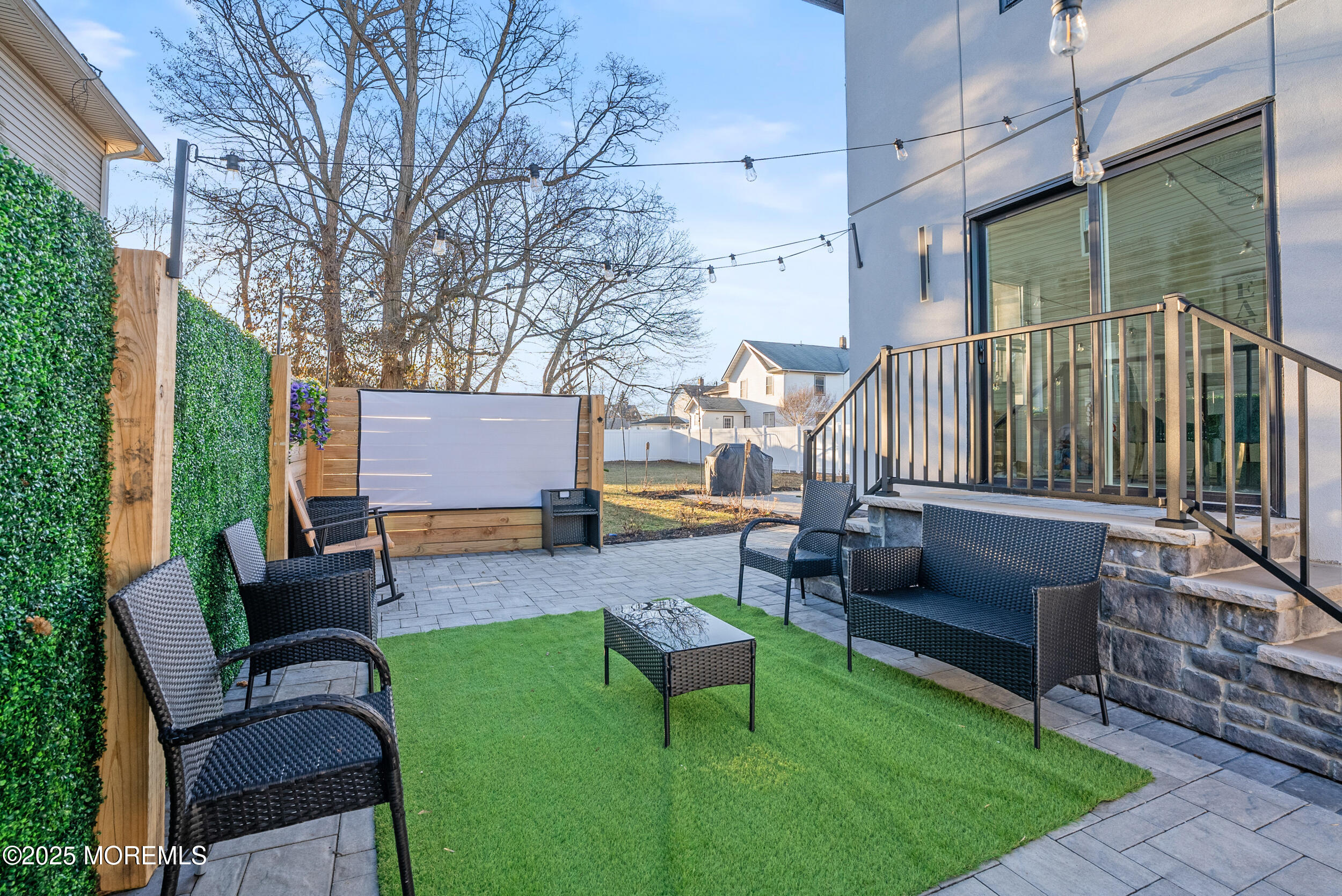 368 Shrewsbury Avenue