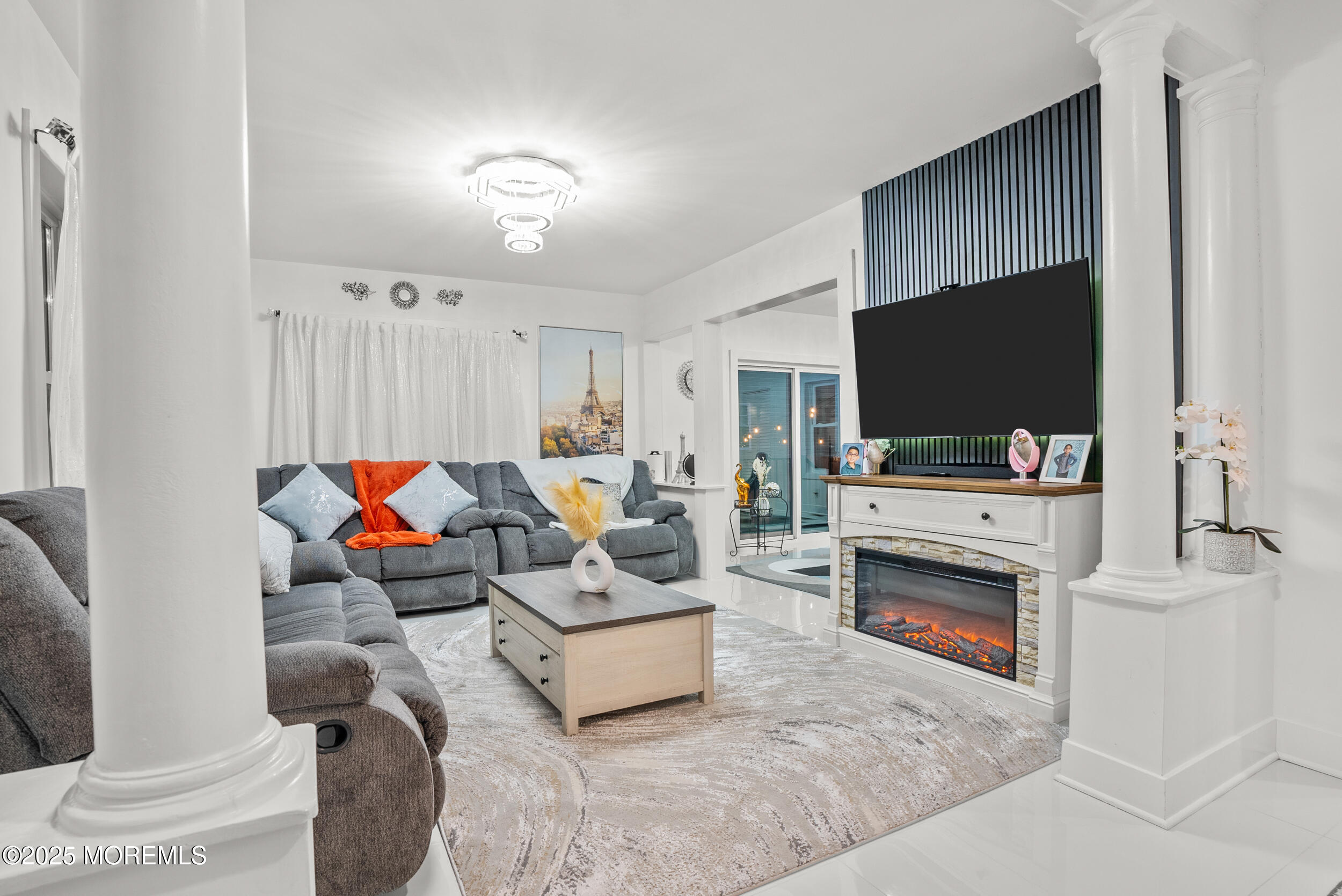 368 Shrewsbury Avenue