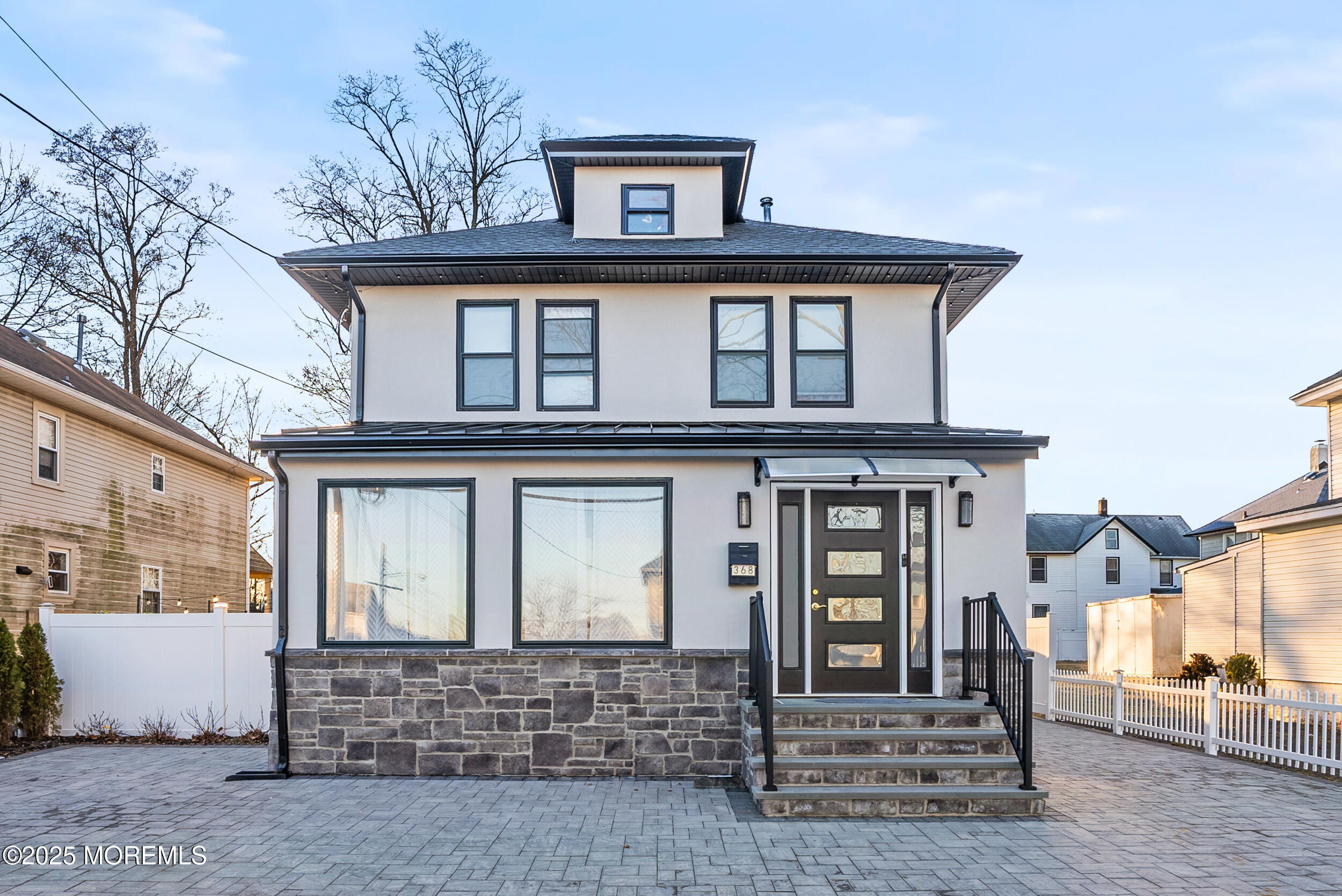 368 Shrewsbury Avenue