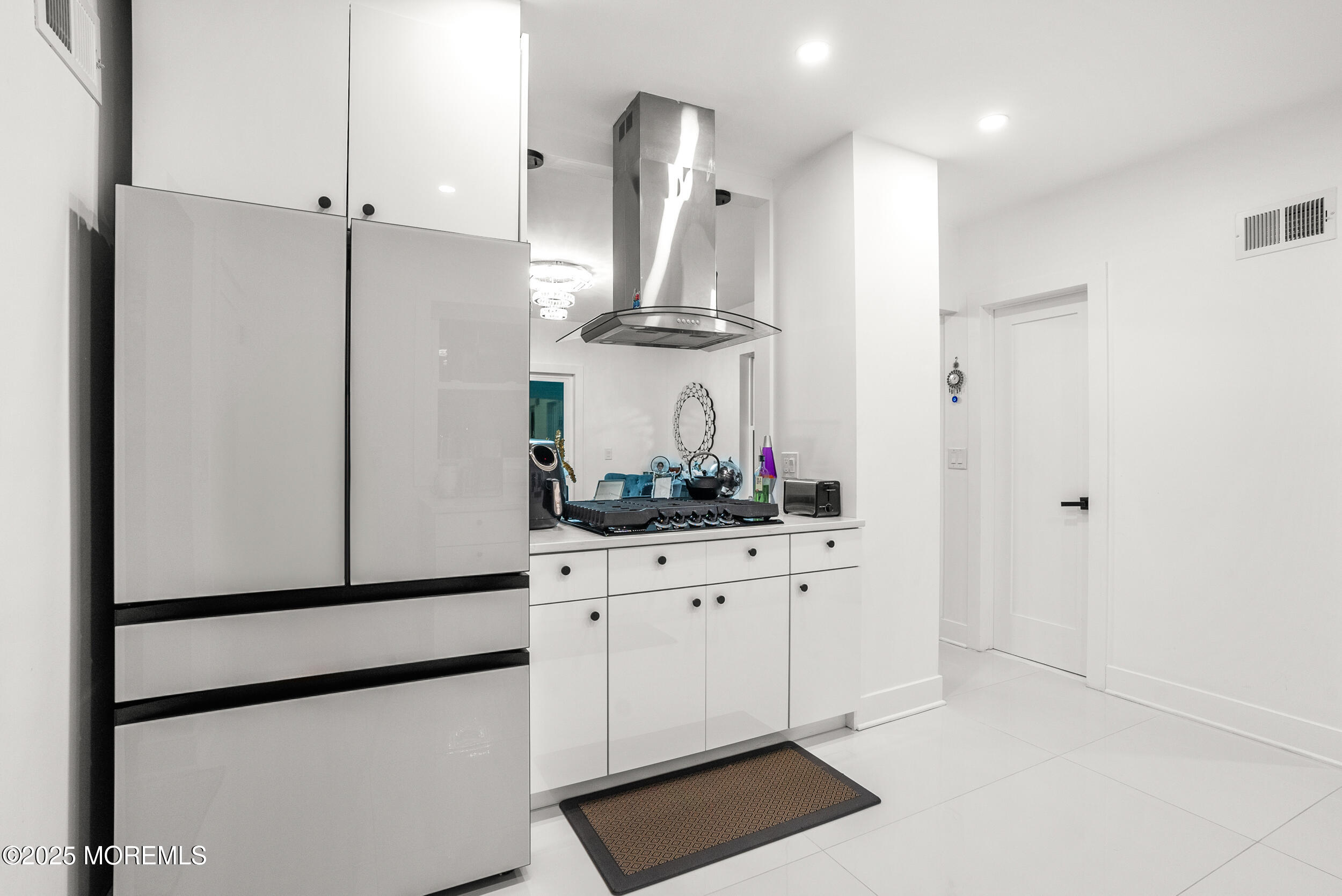 368 Shrewsbury Avenue