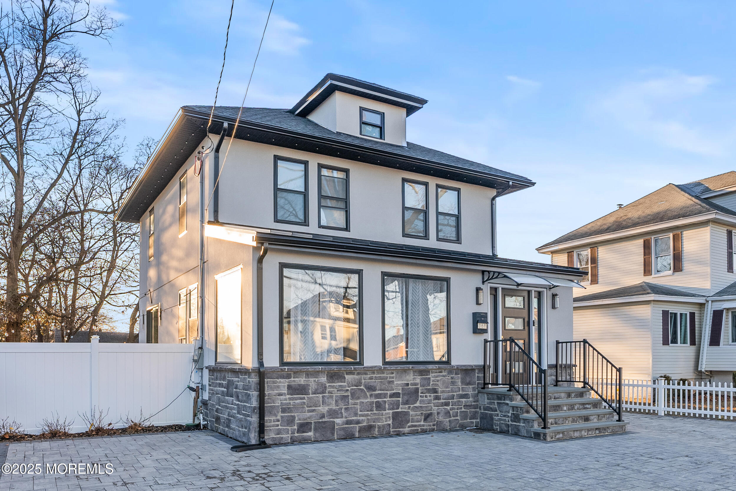 368 Shrewsbury Avenue