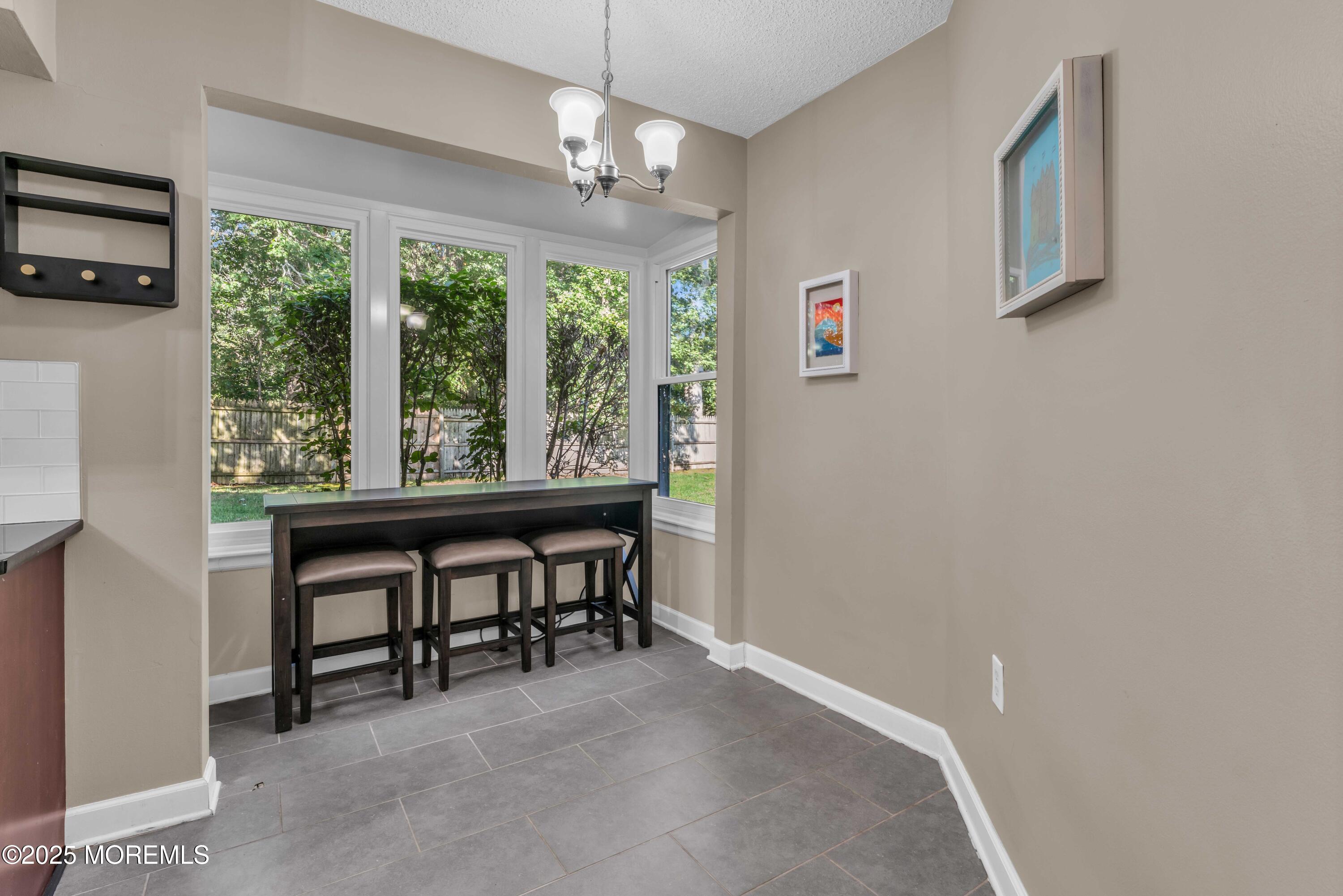 646 Ridgeview Court 646