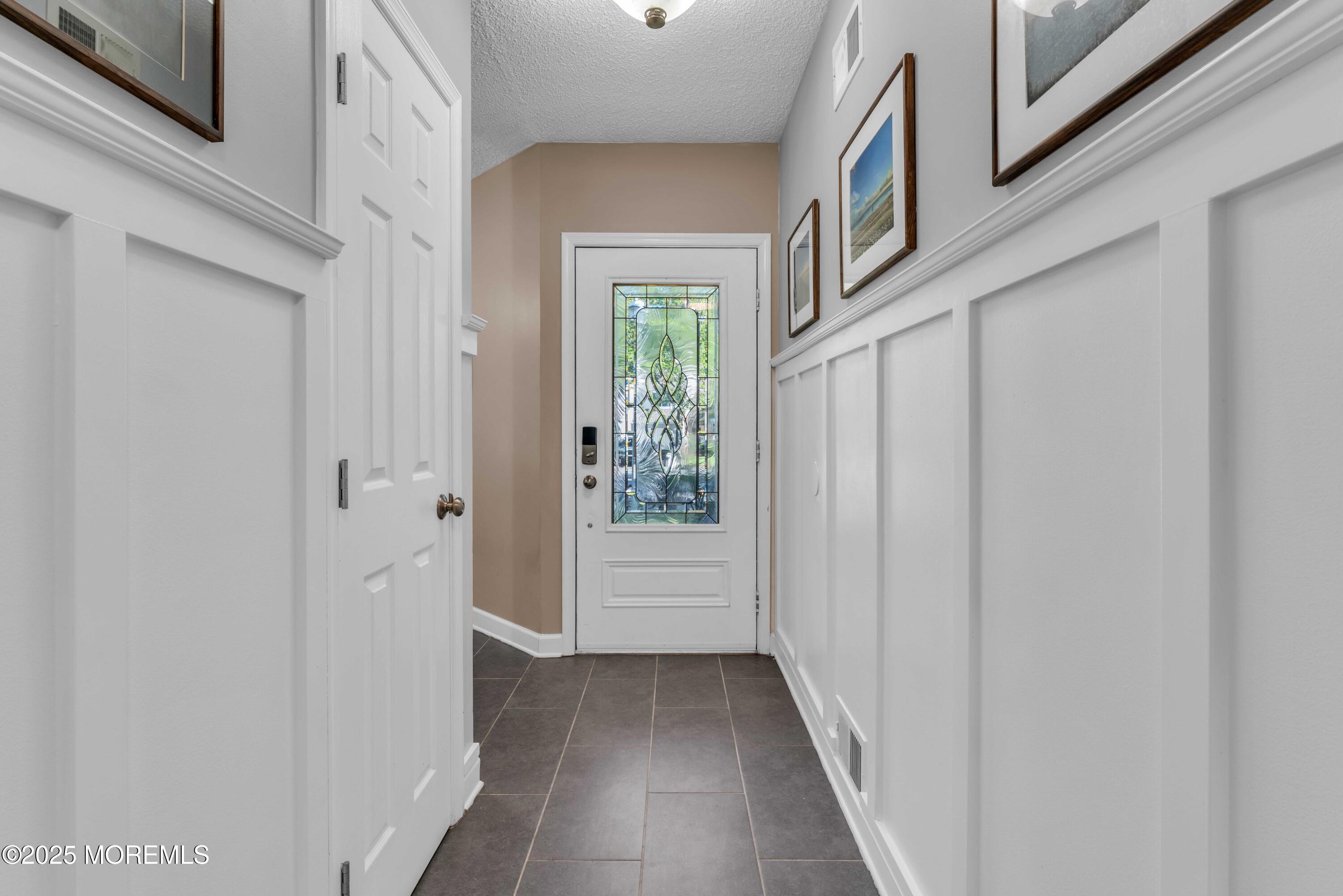 646 Ridgeview Court 646