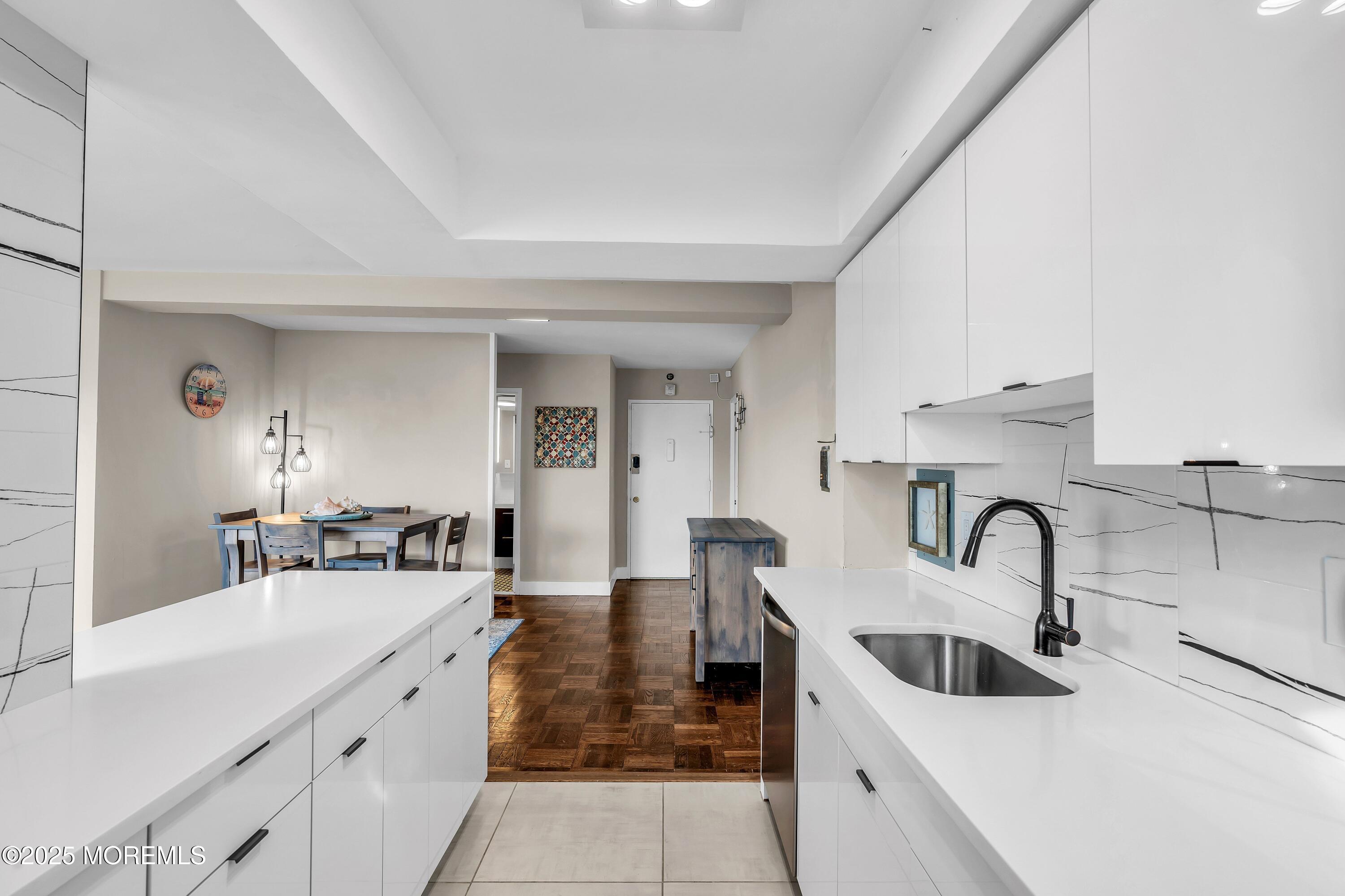 321 Sunset Avenue 3H