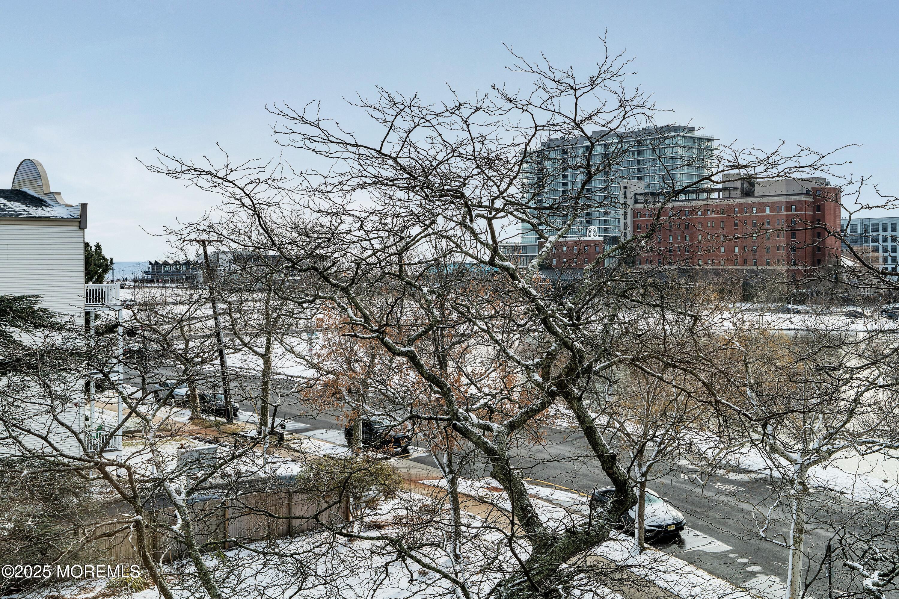 321 Sunset Avenue 3H