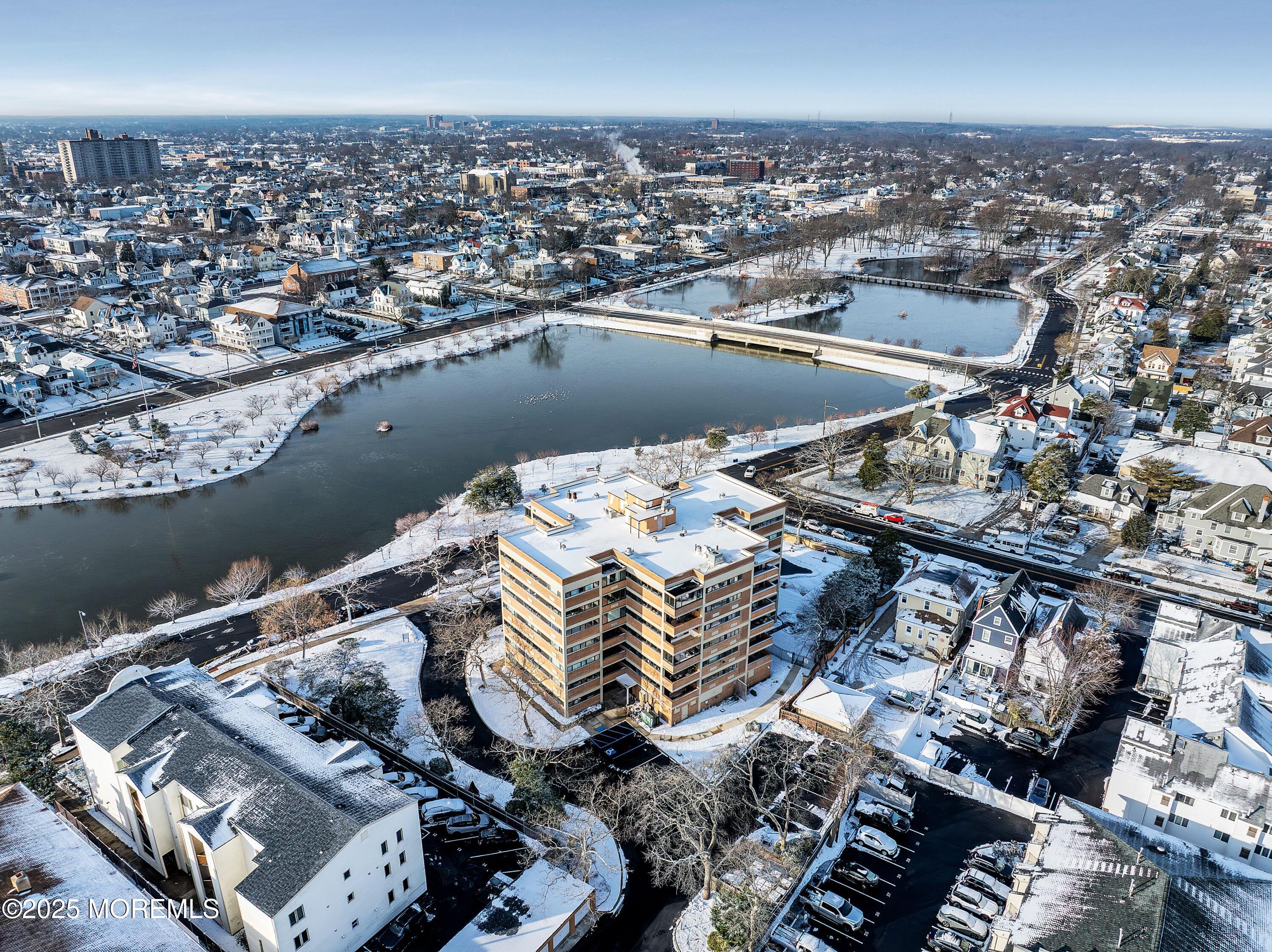 321 Sunset Avenue 3H