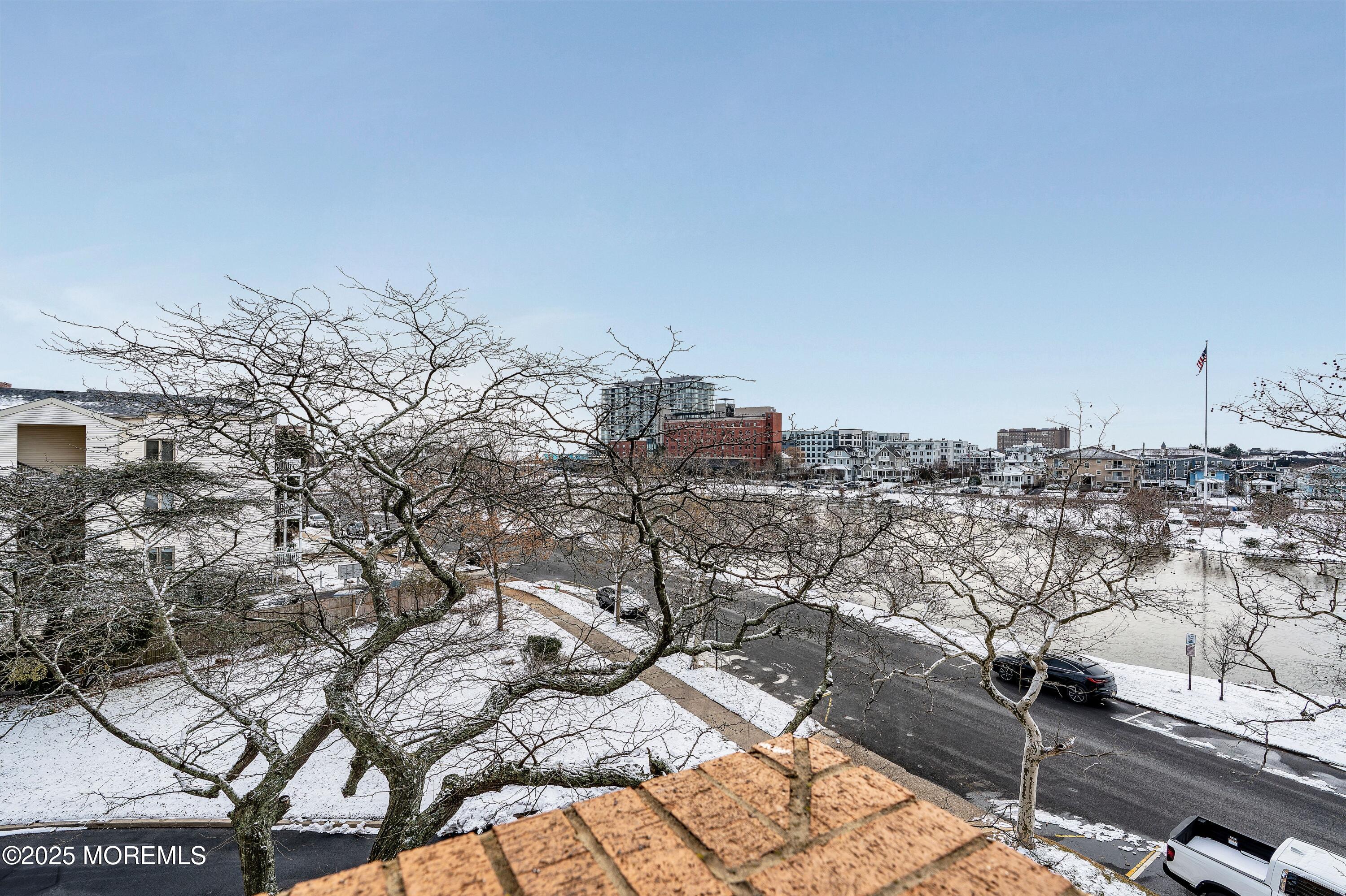 321 Sunset Avenue 3H