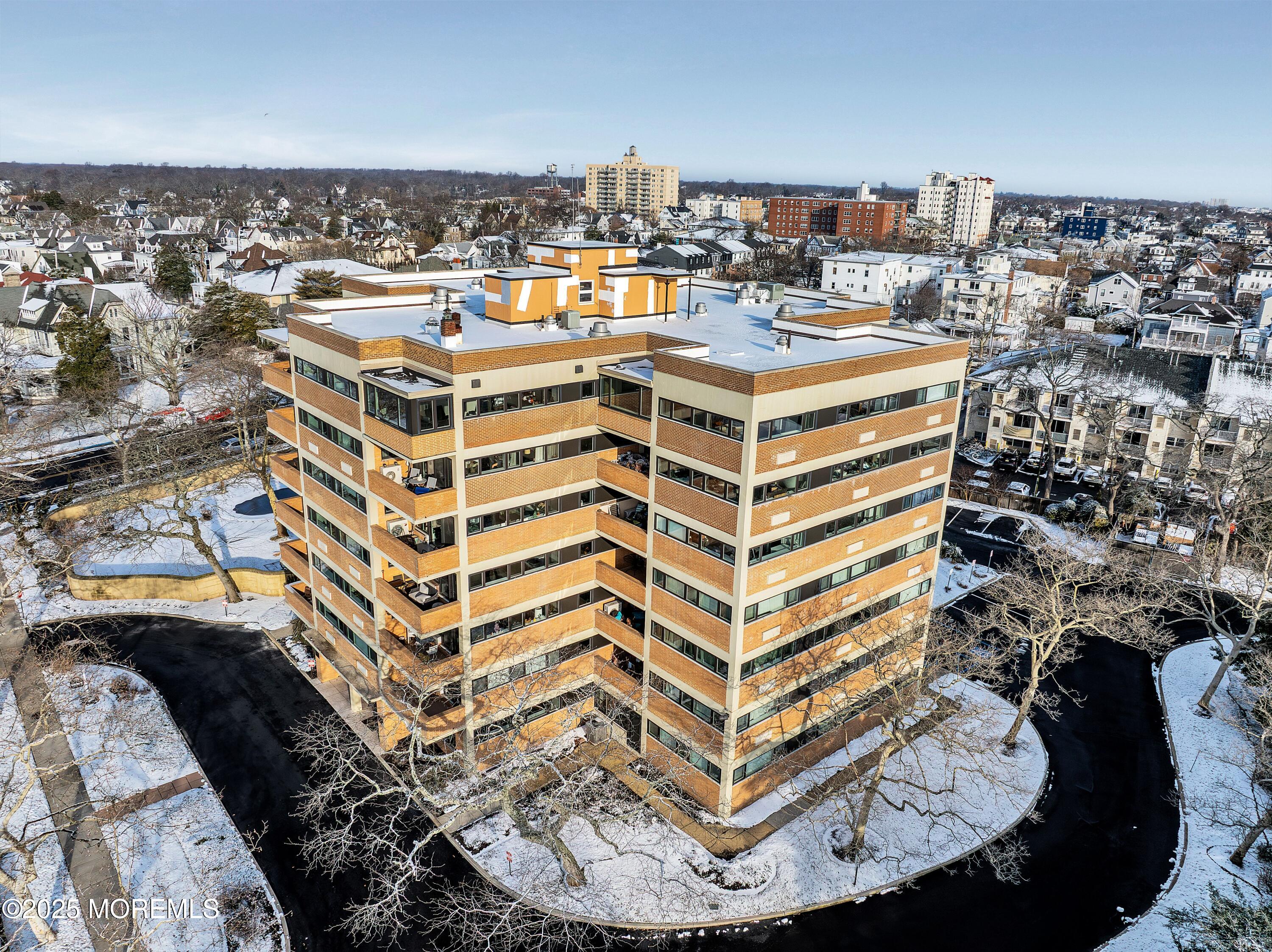 321 Sunset Avenue 3H