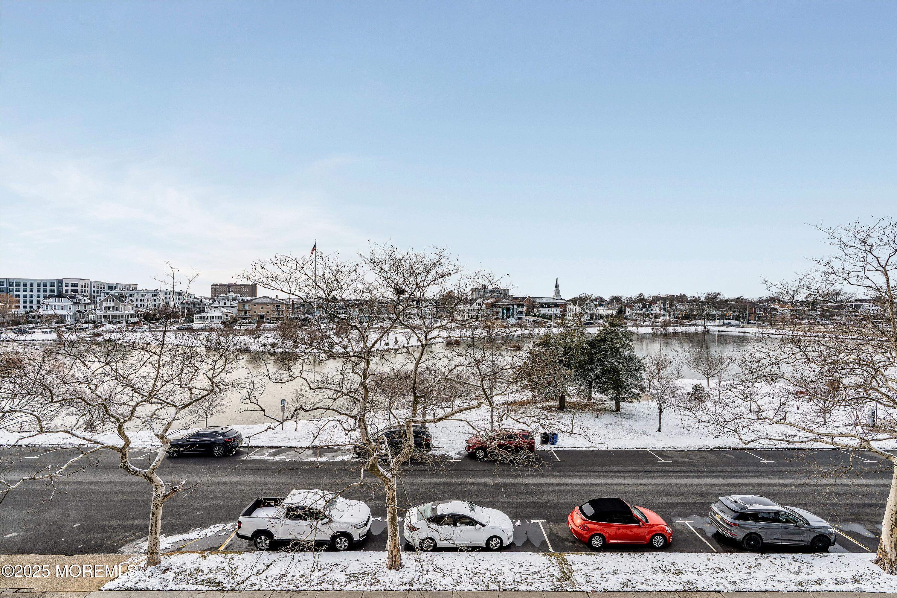 321 Sunset Avenue 3H