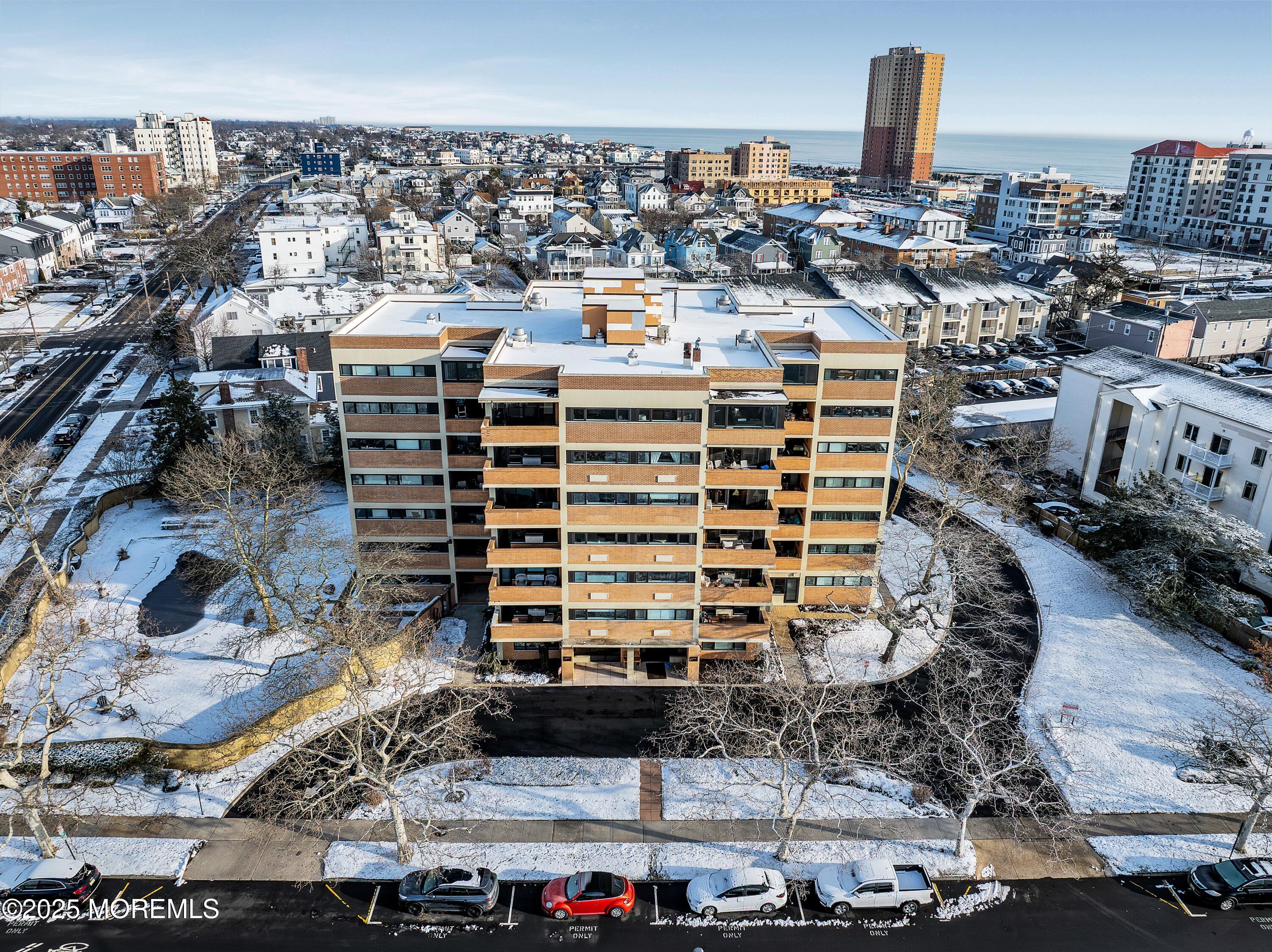 321 Sunset Avenue 3H