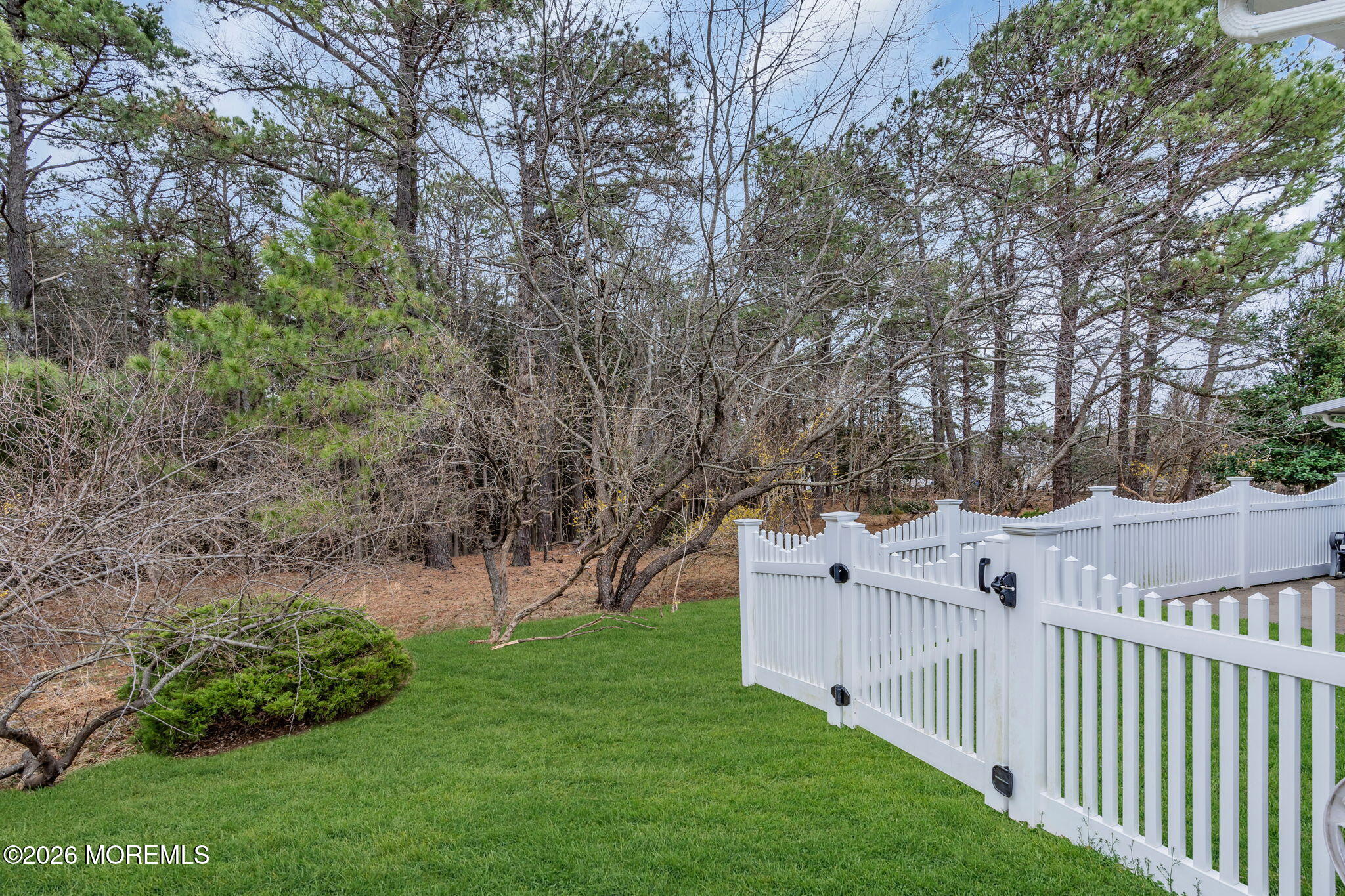 10 Point Blanche Court