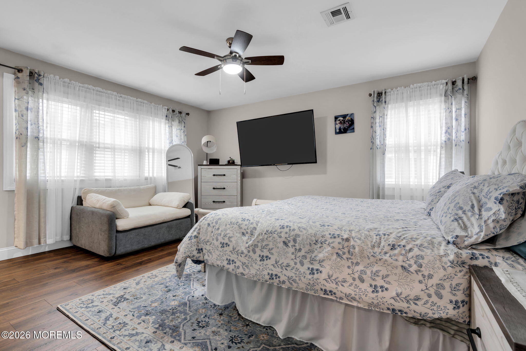 10 Point Blanche Court