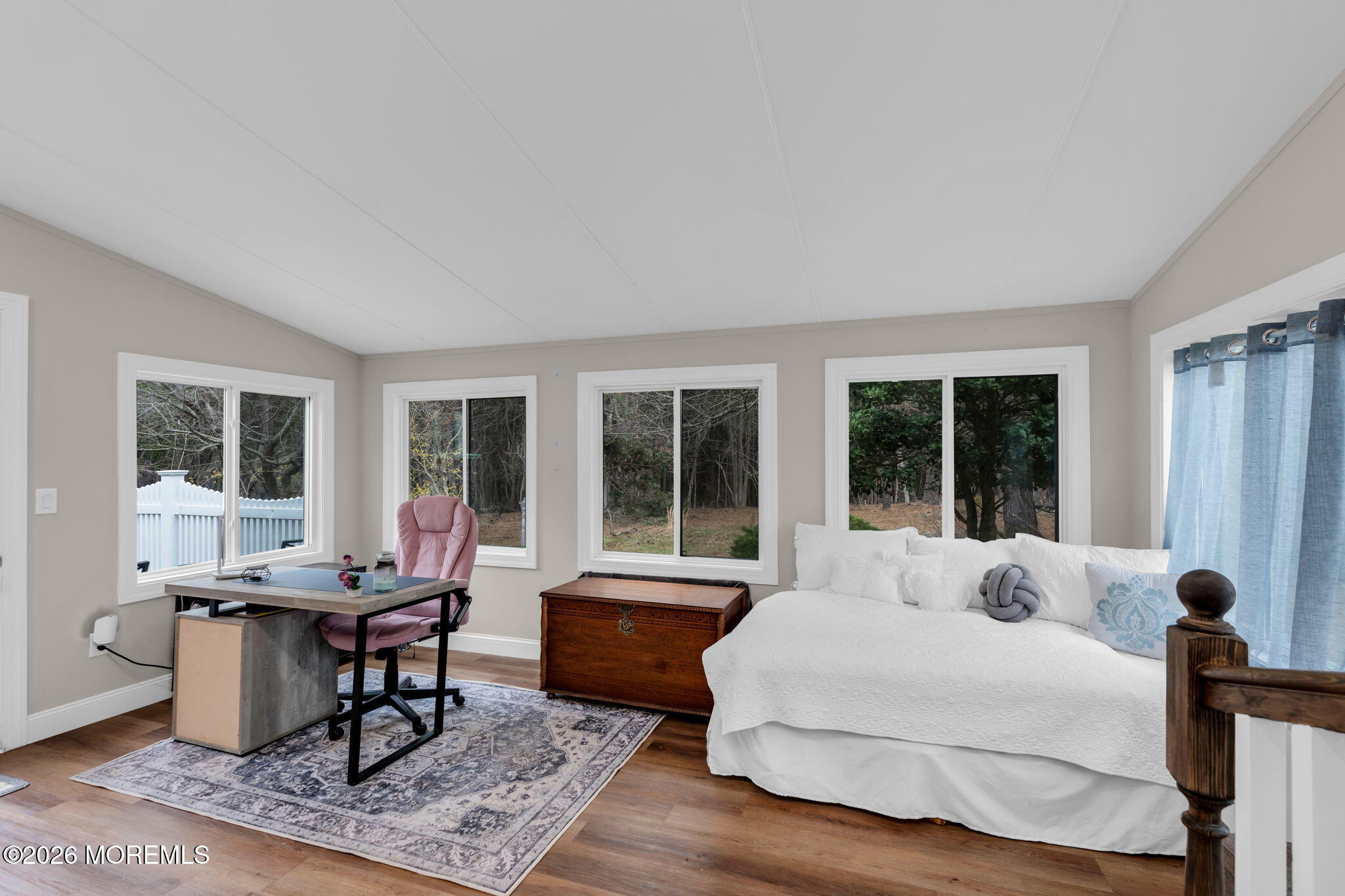 10 Point Blanche Court