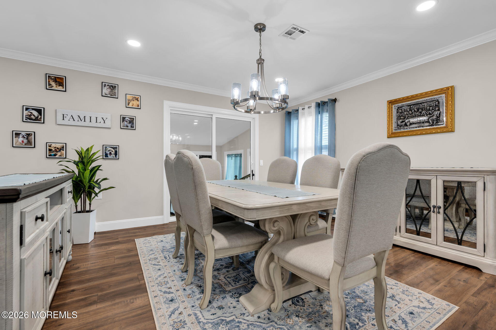 10 Point Blanche Court