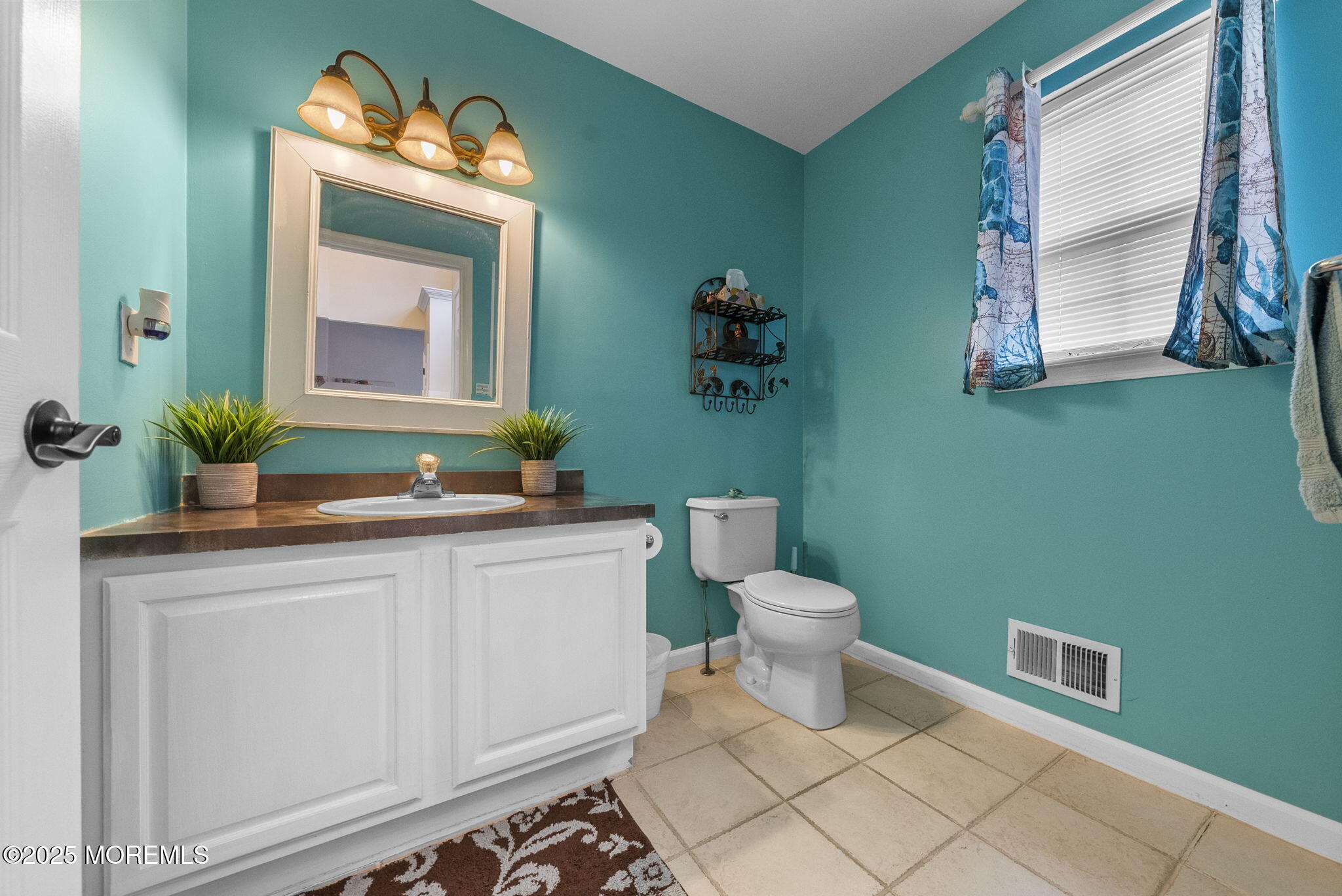 378 Sapphire Drive