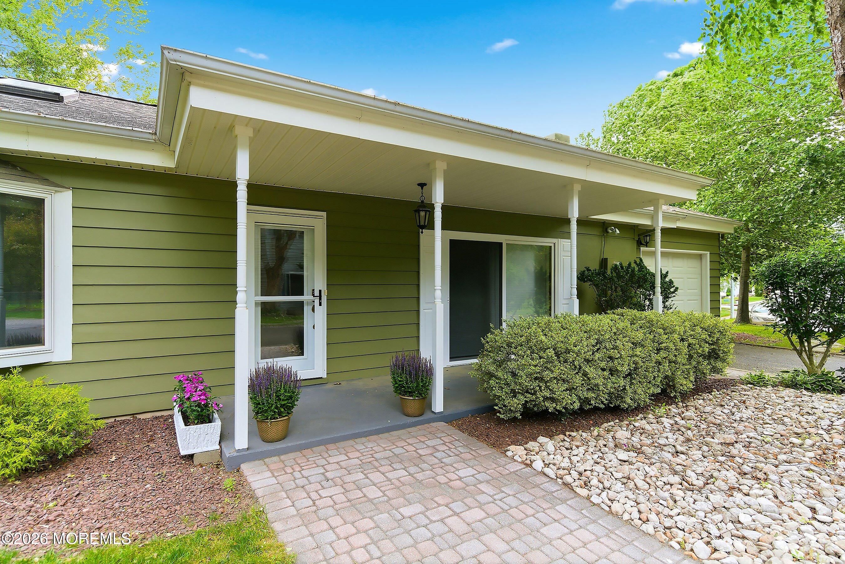 22 Walnut Drive