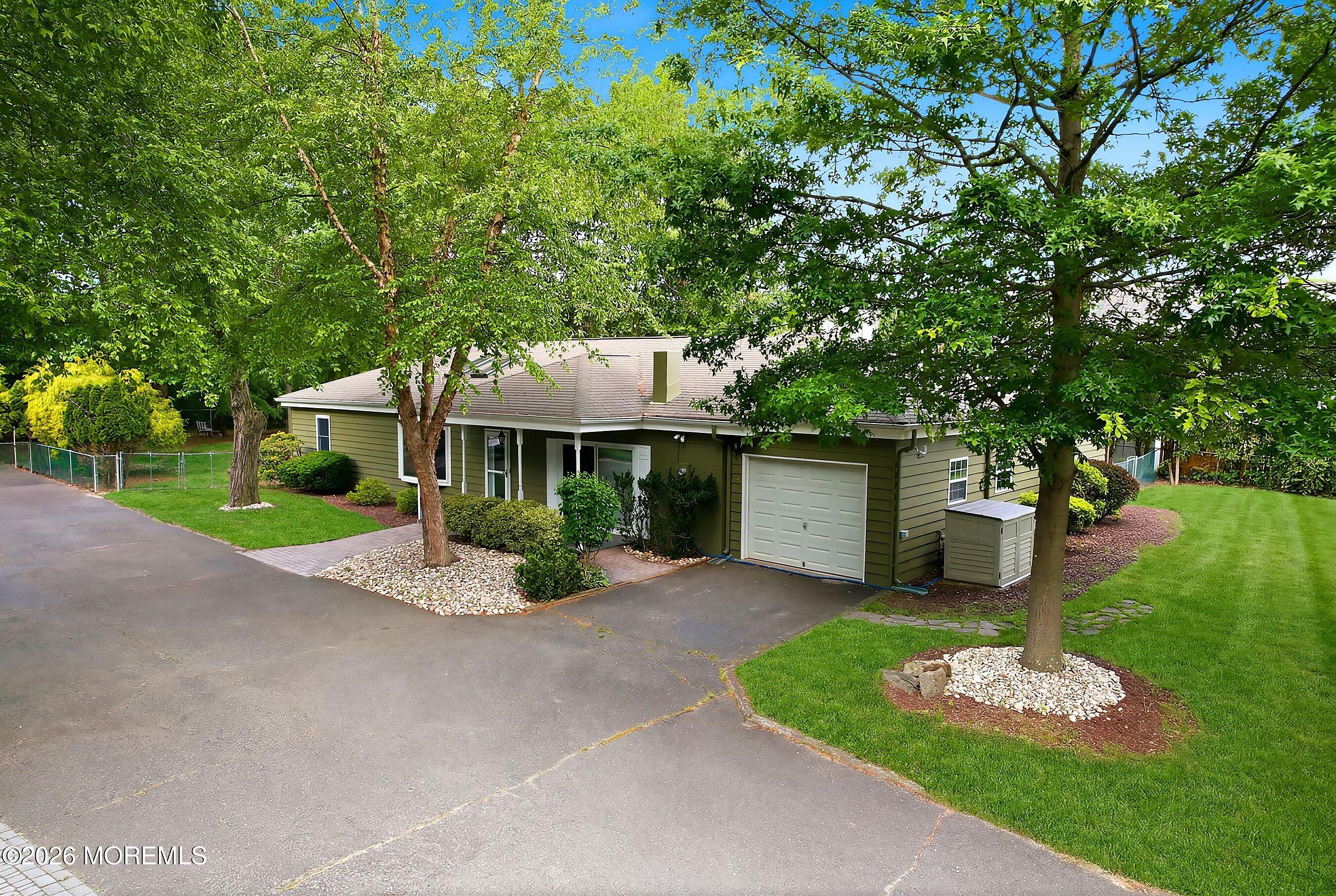 22 Walnut Drive