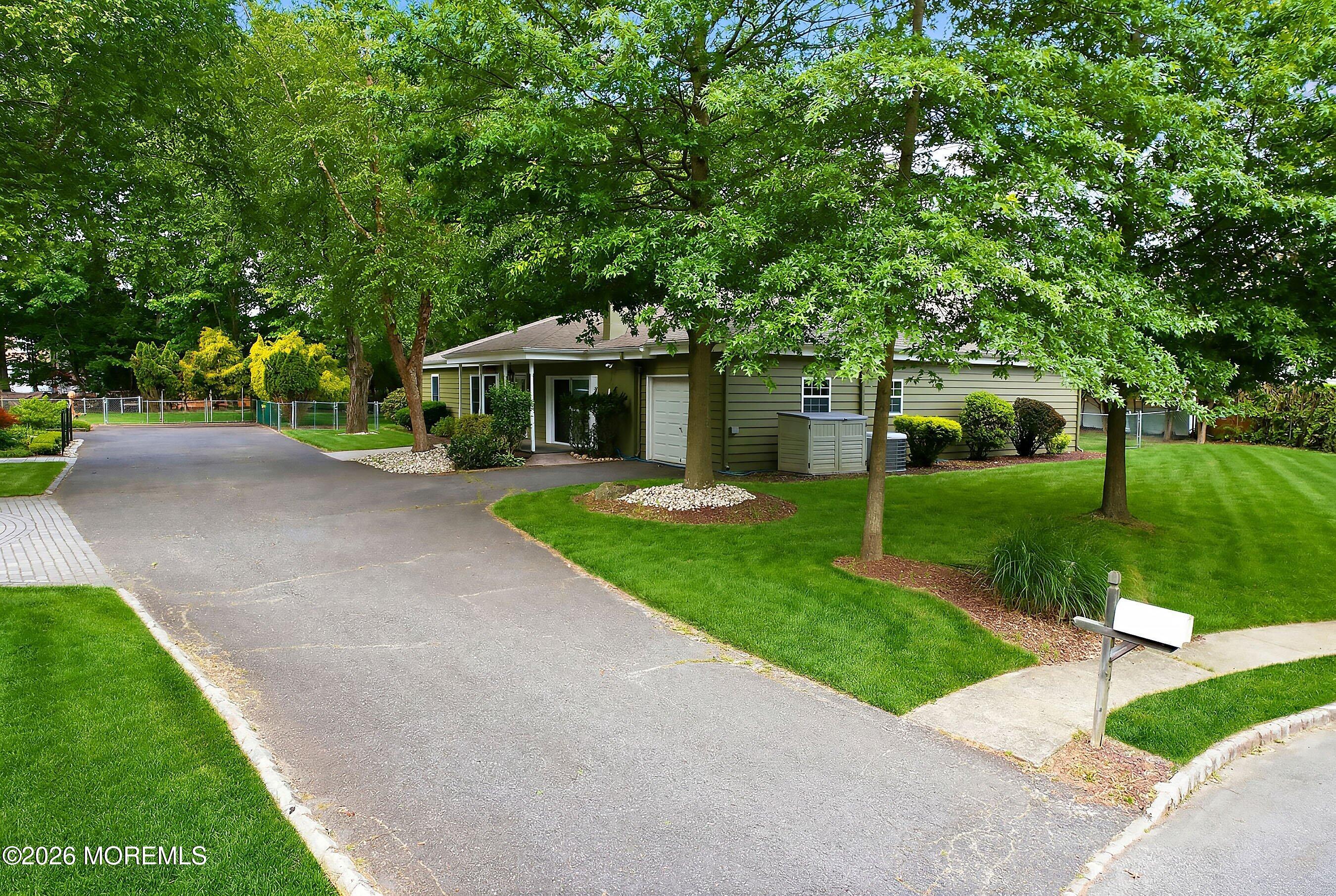 22 Walnut Drive