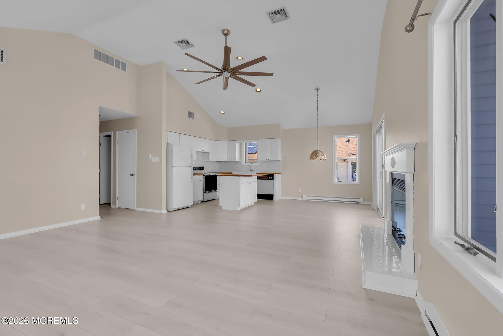 25 S Dayton Drive