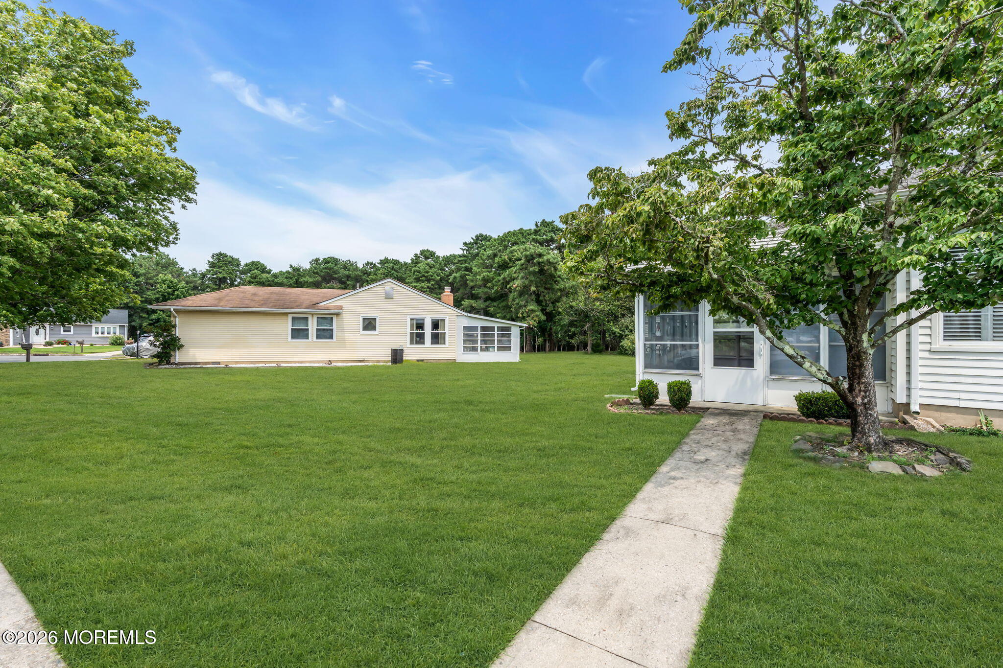 19 Redhook Bay Drive