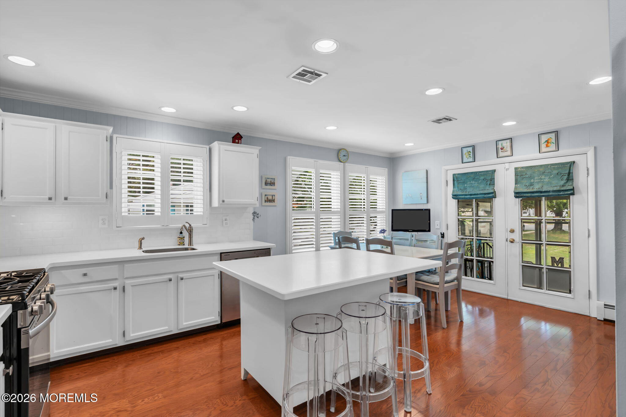 19 Redhook Bay Drive