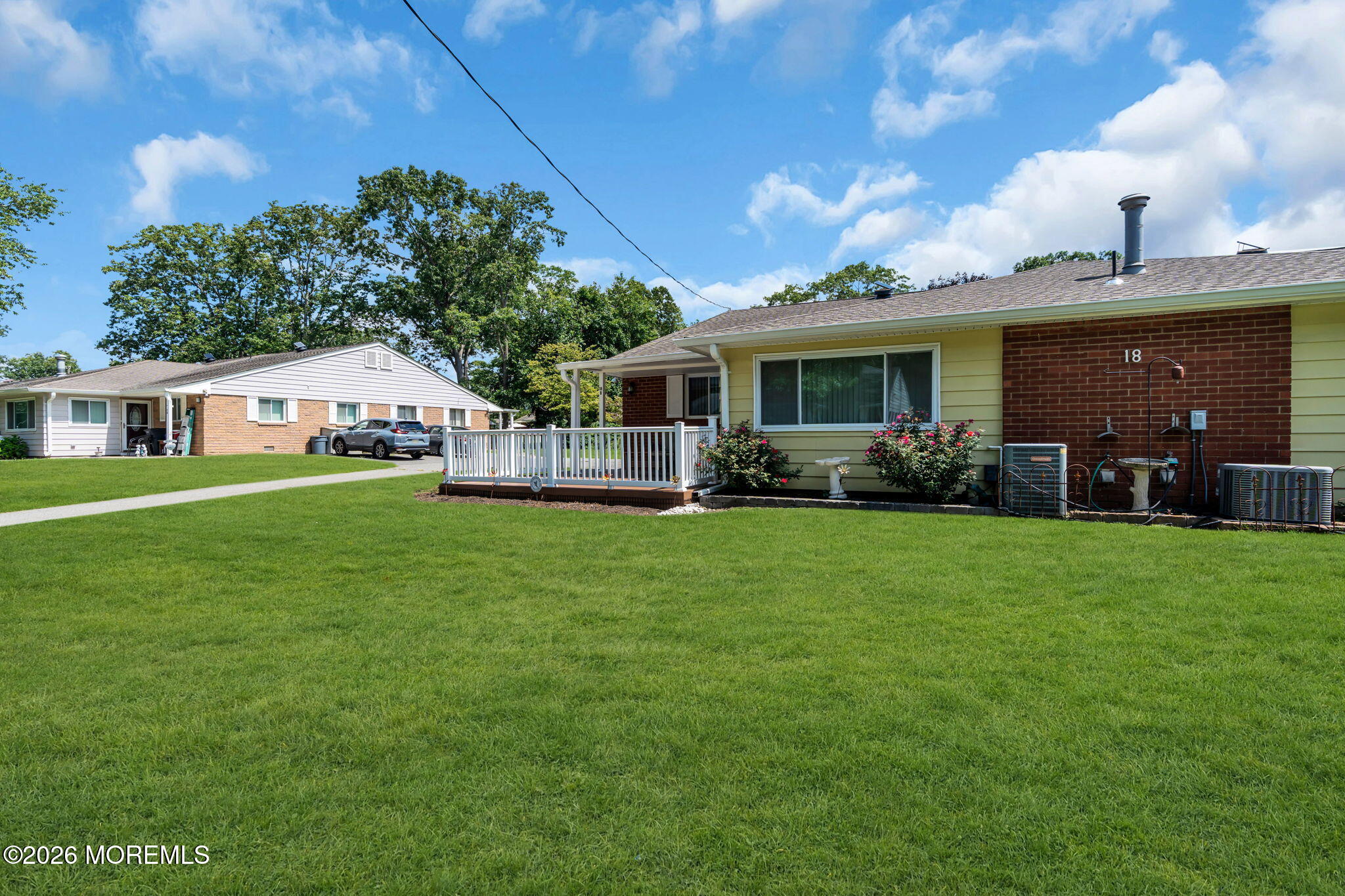 18 Robin Street B