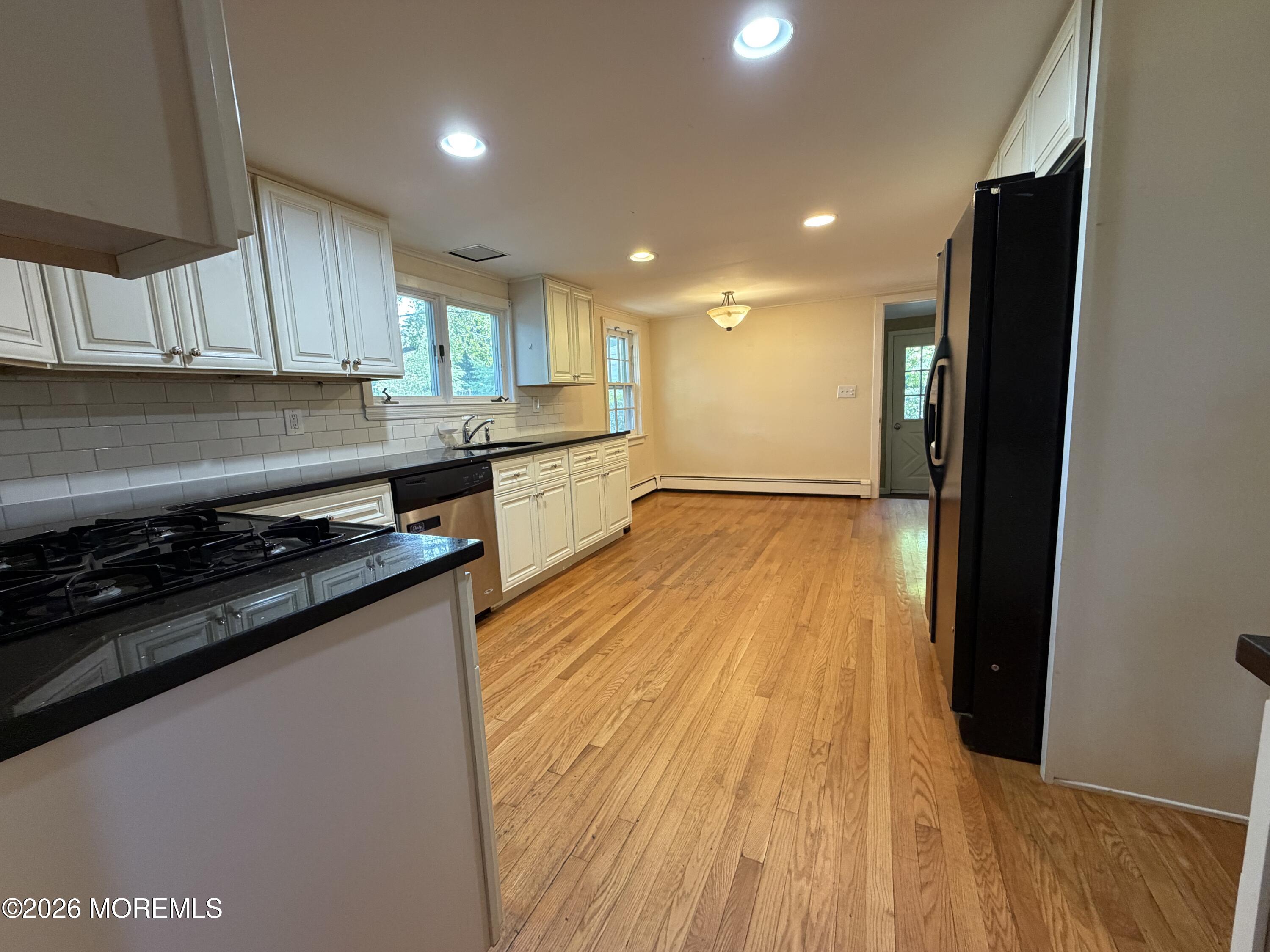 169 Kings Highway