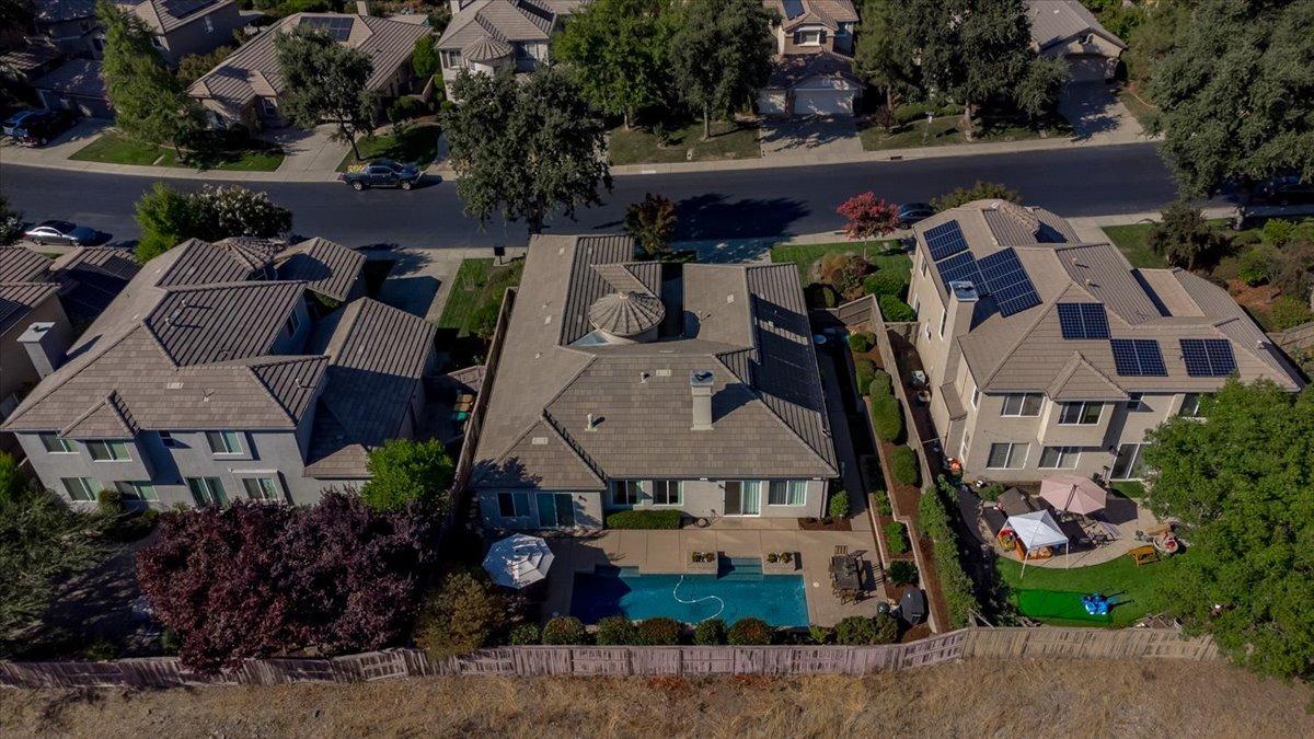 4866 Village Green Drive