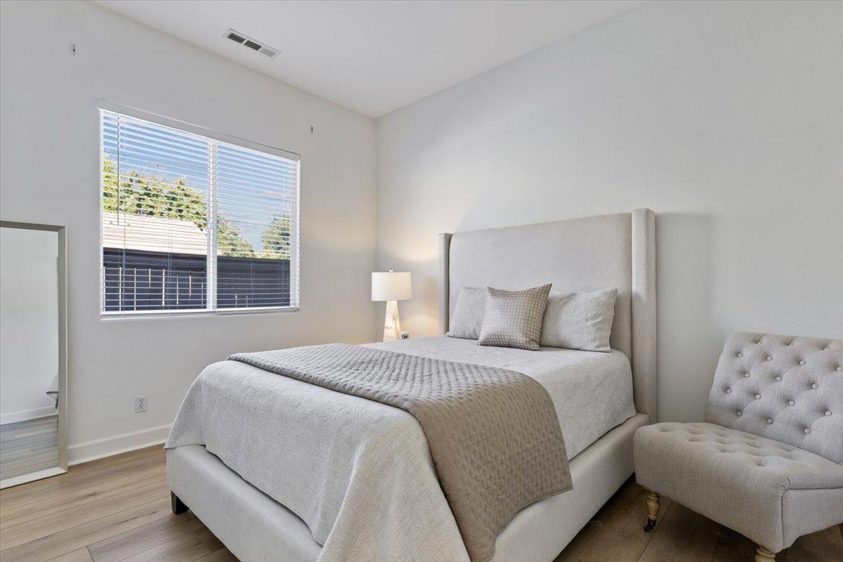 4866 Village Green Drive