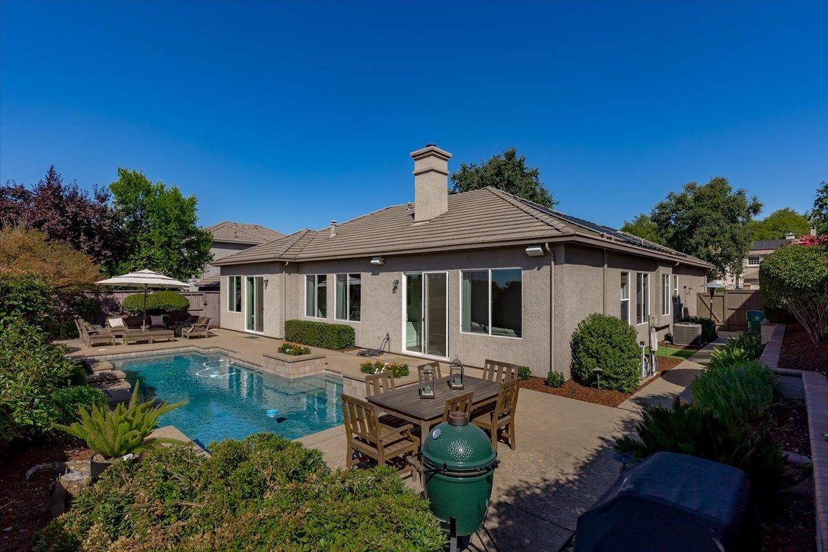4866 Village Green Drive