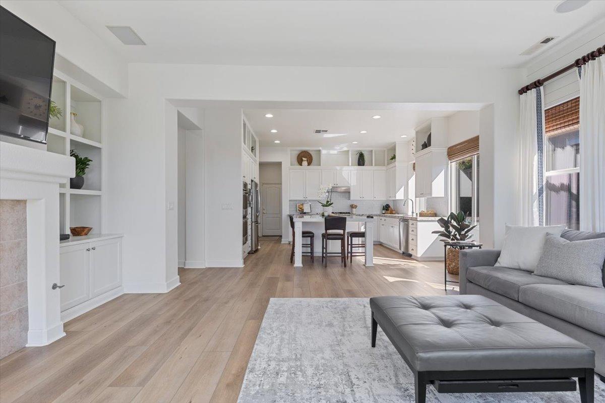 4866 Village Green Drive