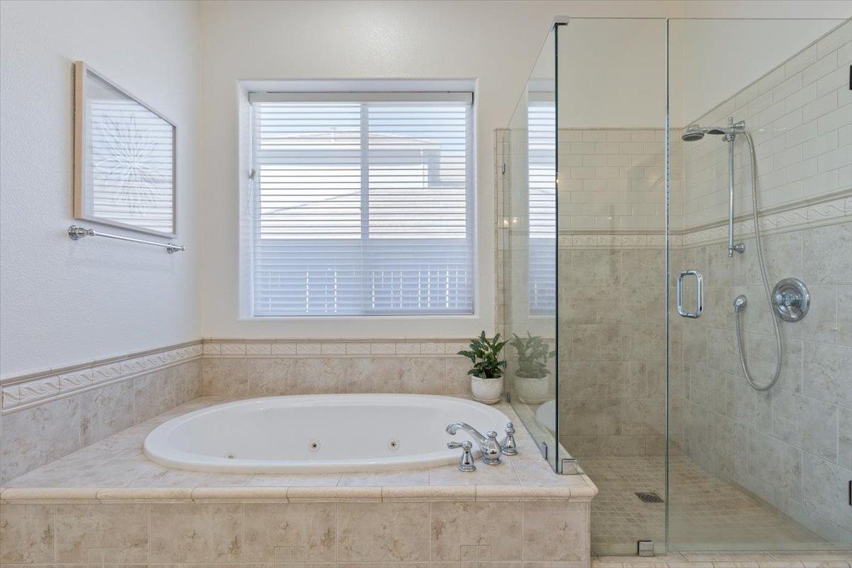 4866 Village Green Drive