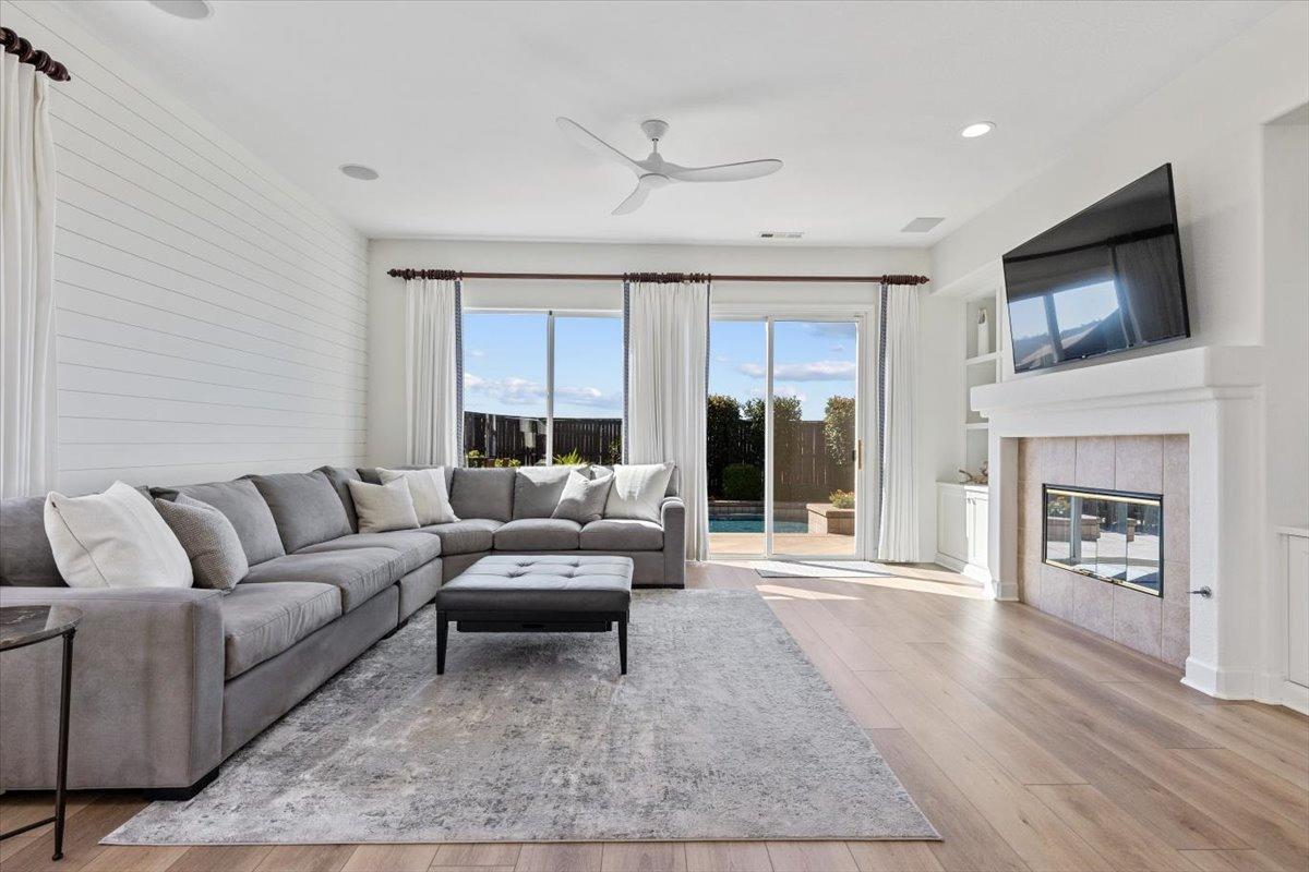 4866 Village Green Drive
